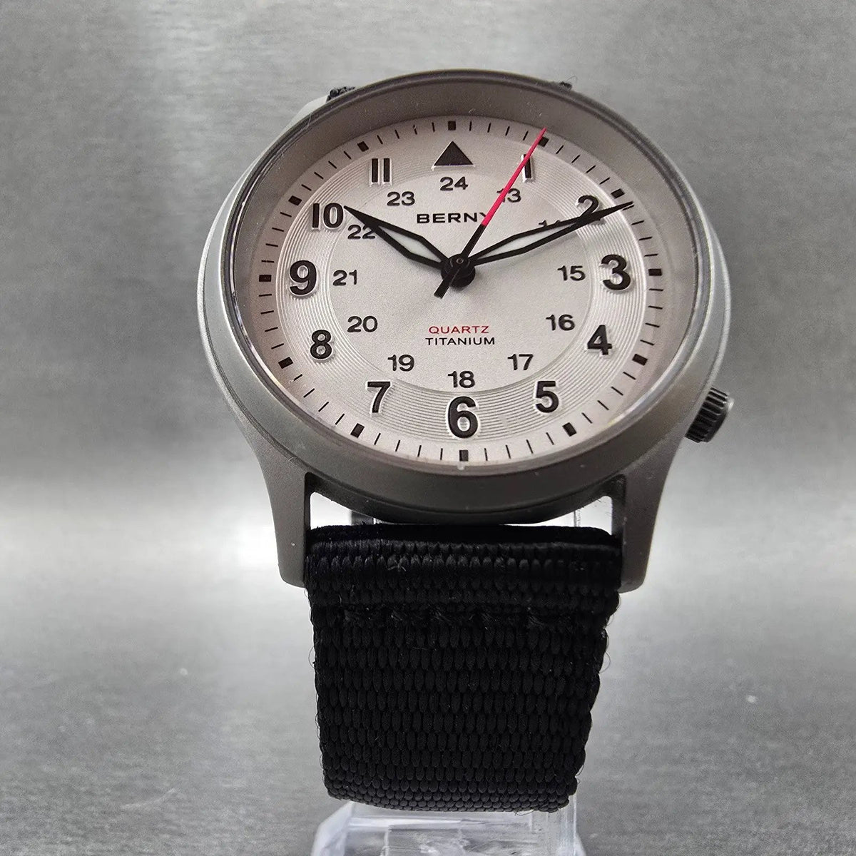 BERNY Field Watch Men 37mm Silver Dial Titanium Round New Battery6