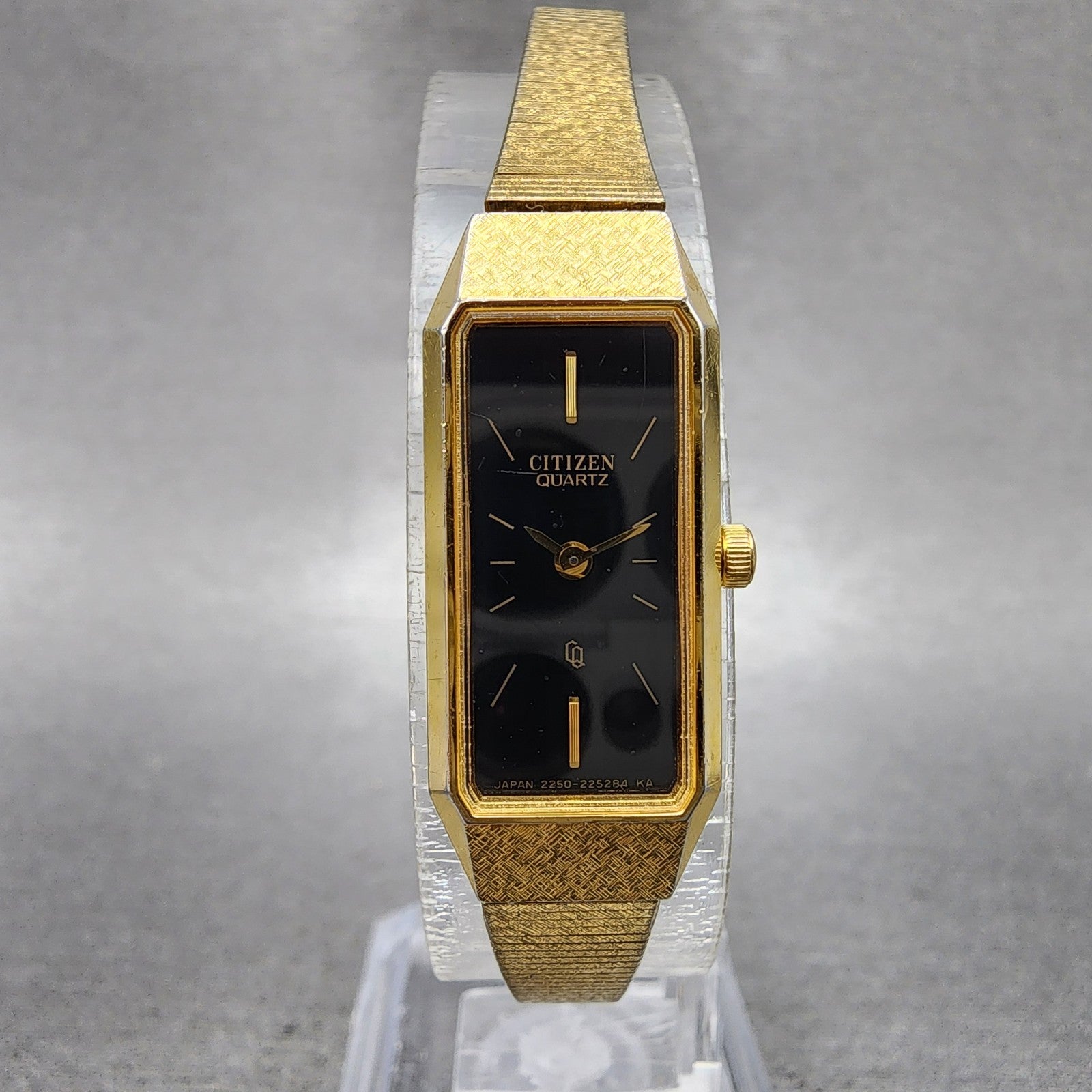 Citizen CQ Tank Watch Women 13mm Black Dial Gold Tone 2250223373 New Battery0