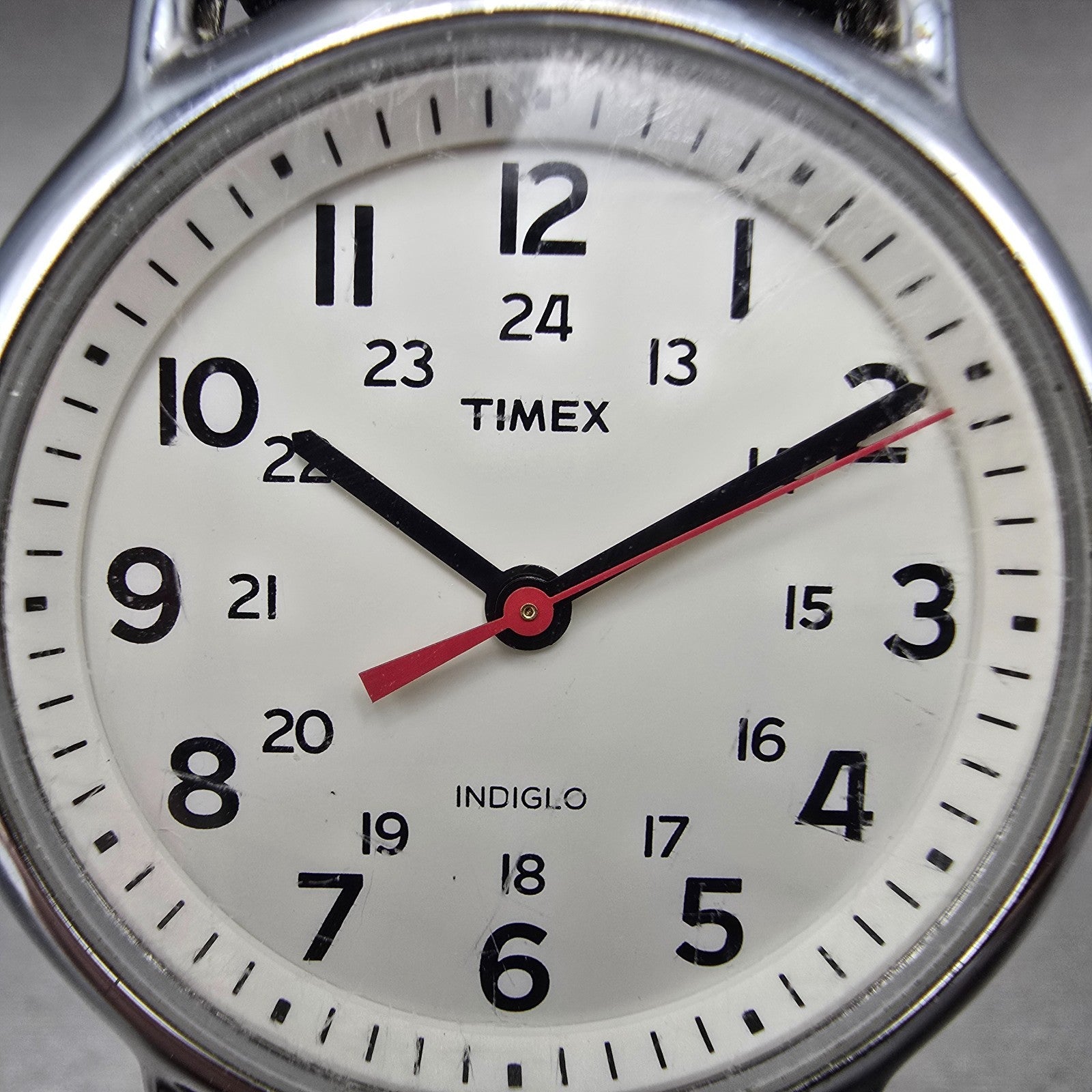Timex Weekender Watch Men 38mm White Dial Silver Tone Round New Battery KHB1