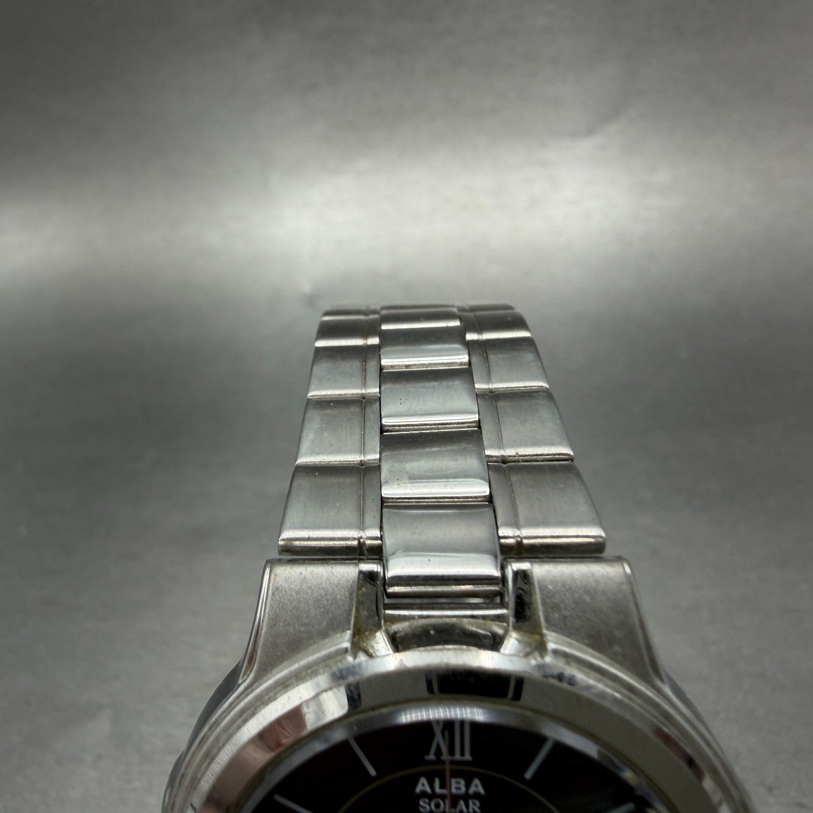 Seiko Alba Solar Watch Men 36mm black Dial Silver Tone Date V145-0AT0 Runs4