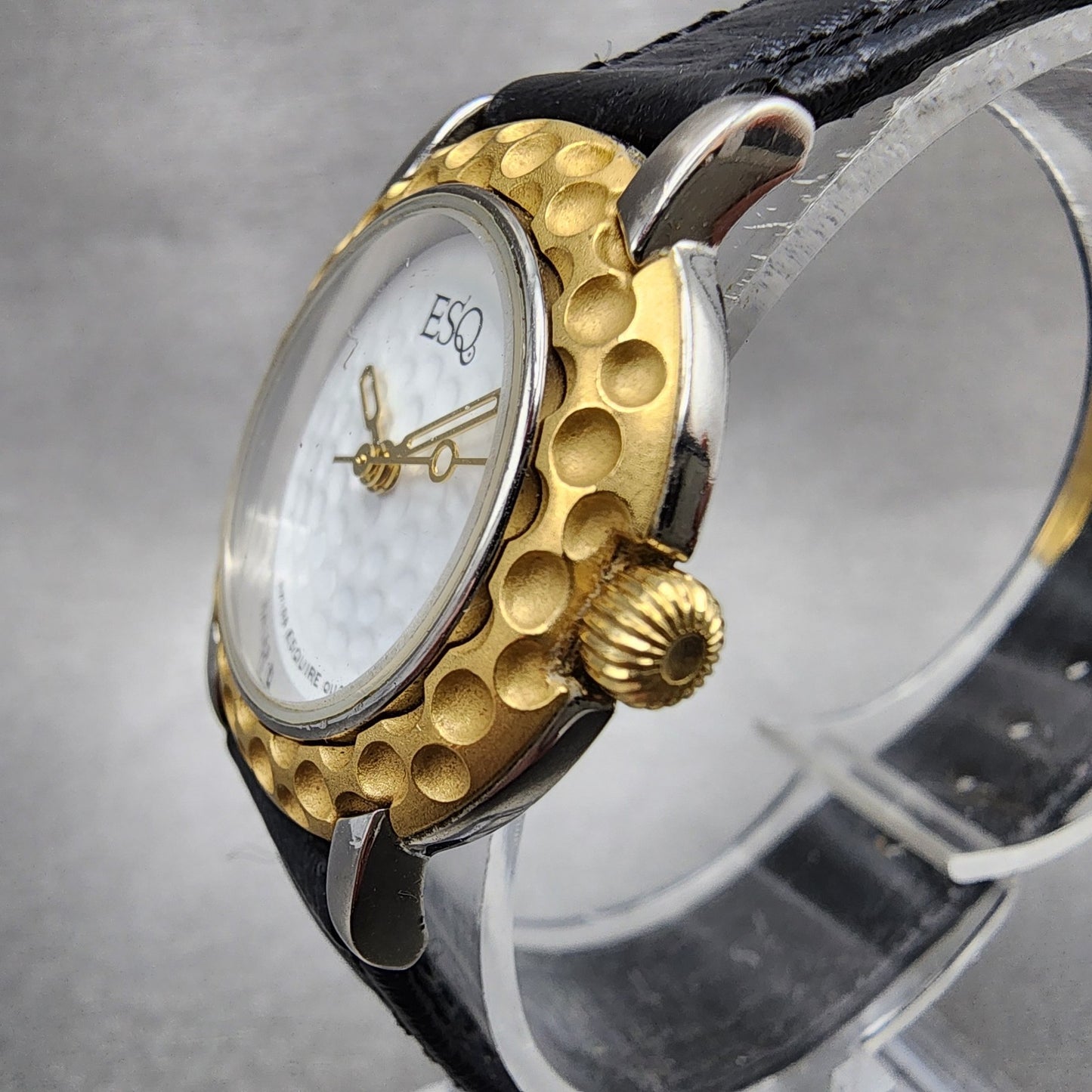 ESQ Watch Women 28mm White Dial Two Tone Round 100216 Golf Ball New Battery3