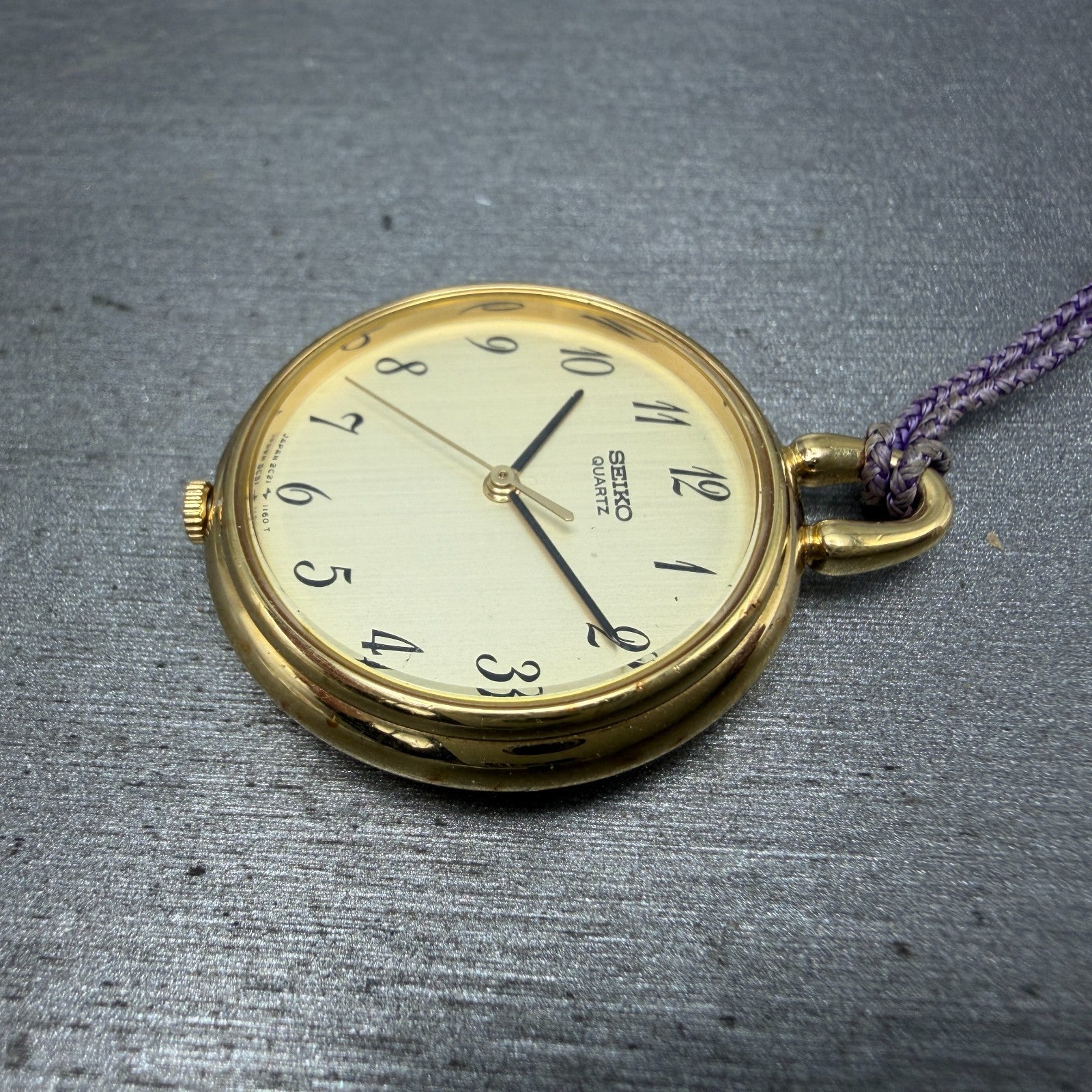 Seiko Pocket Watch Women 27mm Champagne Dial Gold Tone 2C21-0300 New Battery4