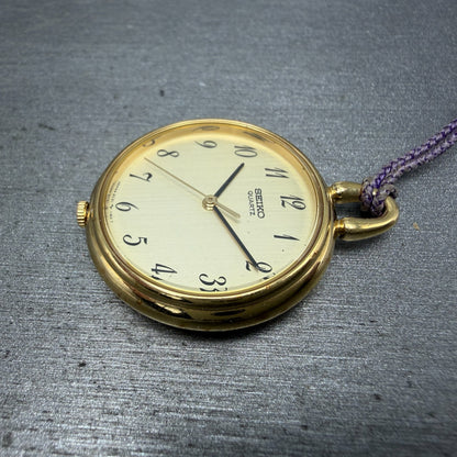 Seiko Pocket Watch Women 27mm Champagne Dial Gold Tone 2C21-0300 New Battery4