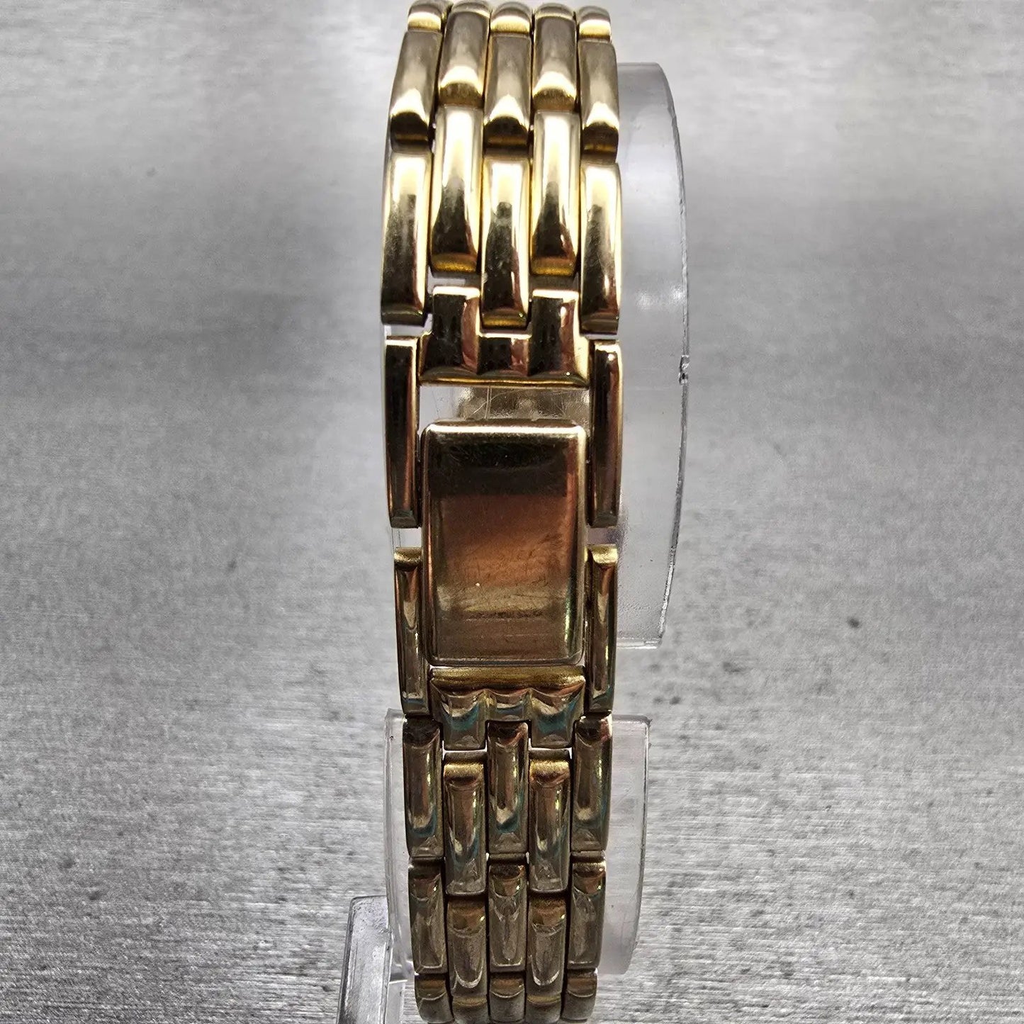 Citizen Watch Women 24mm MOP Dial Gold Tone Round 8031-S52543 New Battery VTG7