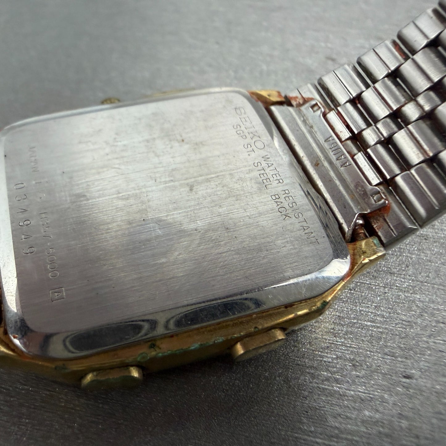 Seiko Analog Digital Watch Men 31mm Gold Tone Alarm Chrono H357-5000 PARTS10