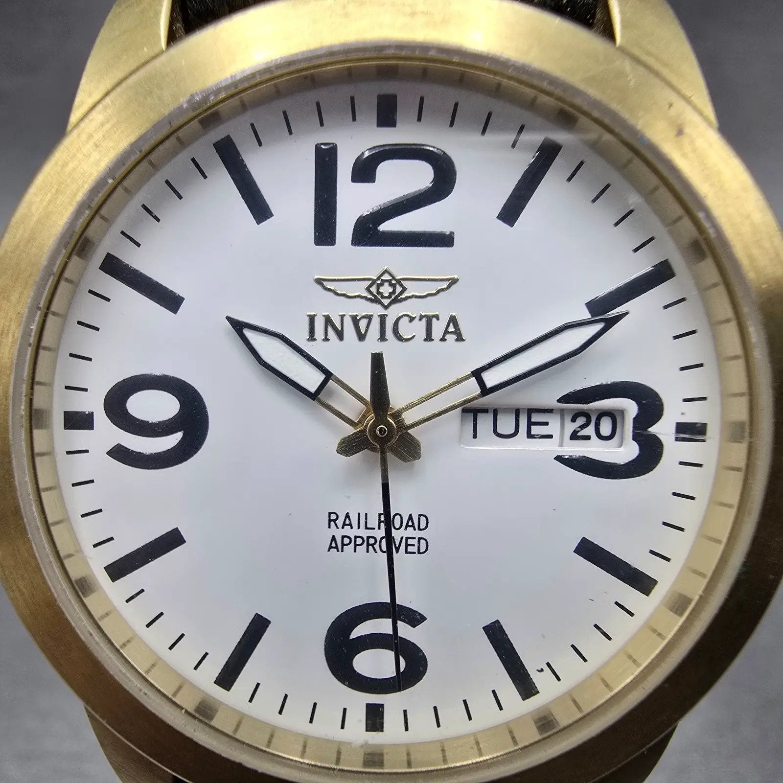 Invicta Railroad Approved Watch Women 35mm White Dial Gold Tone Daydate New Batt1
