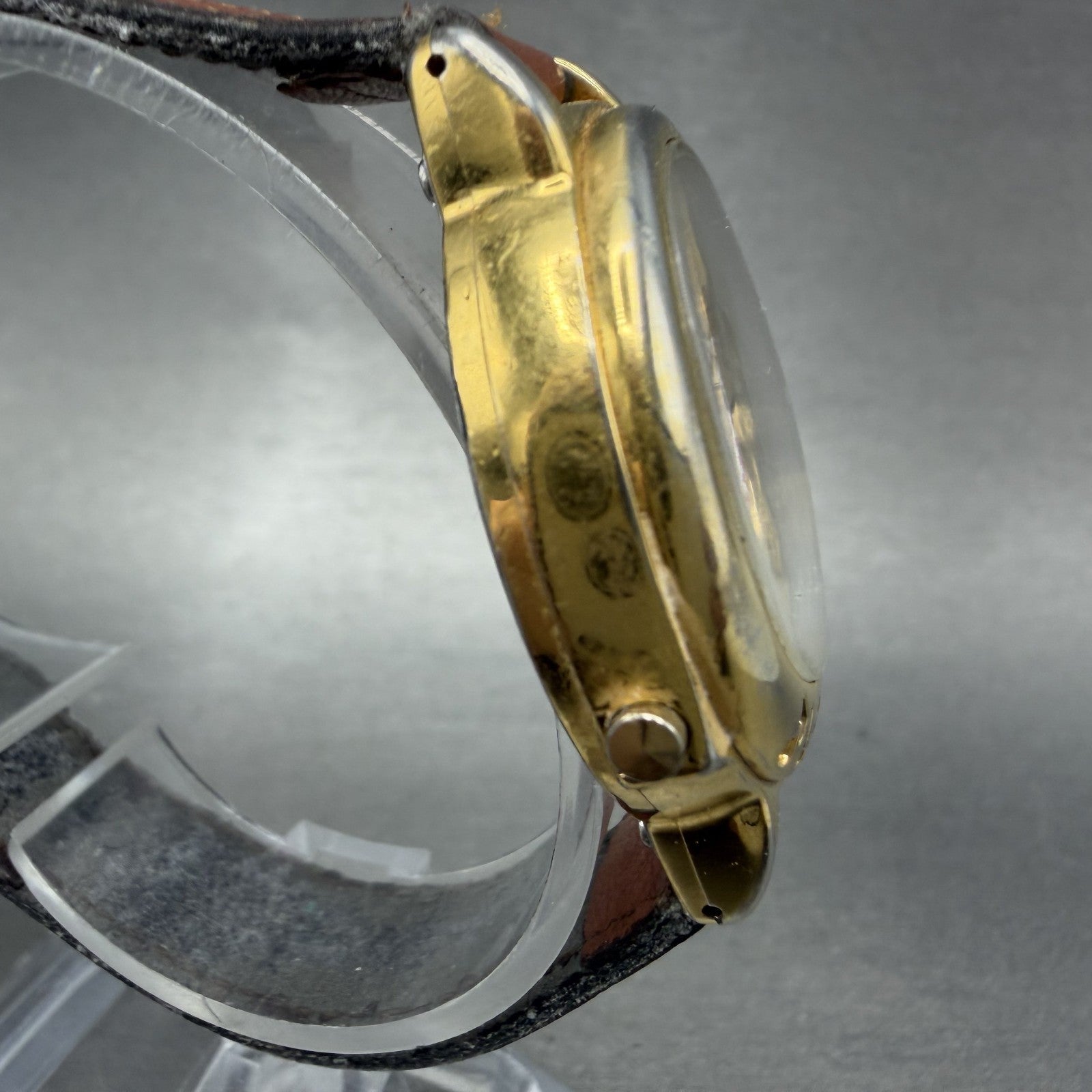 Lorus Mickey Mouse Watch Women 34mm White Dial Gold Tone V421-0020 New Battery3