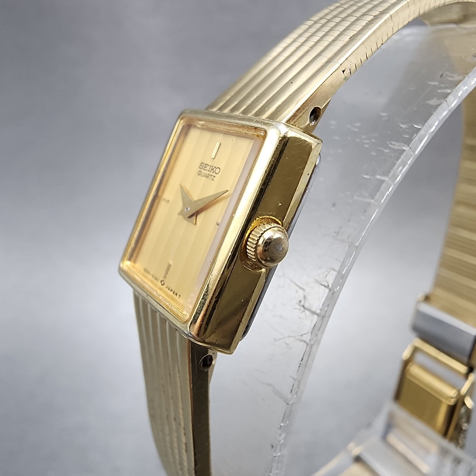 Seiko Tank Watch Women 14mm Champagne Dial Gold Tone 1e205059 New Battery2