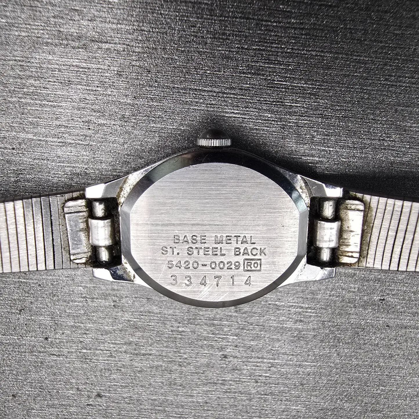 Seiko Watch Women 16mm Silver Dial Silver Tone Oval 5420-0029 New Battery VTG10