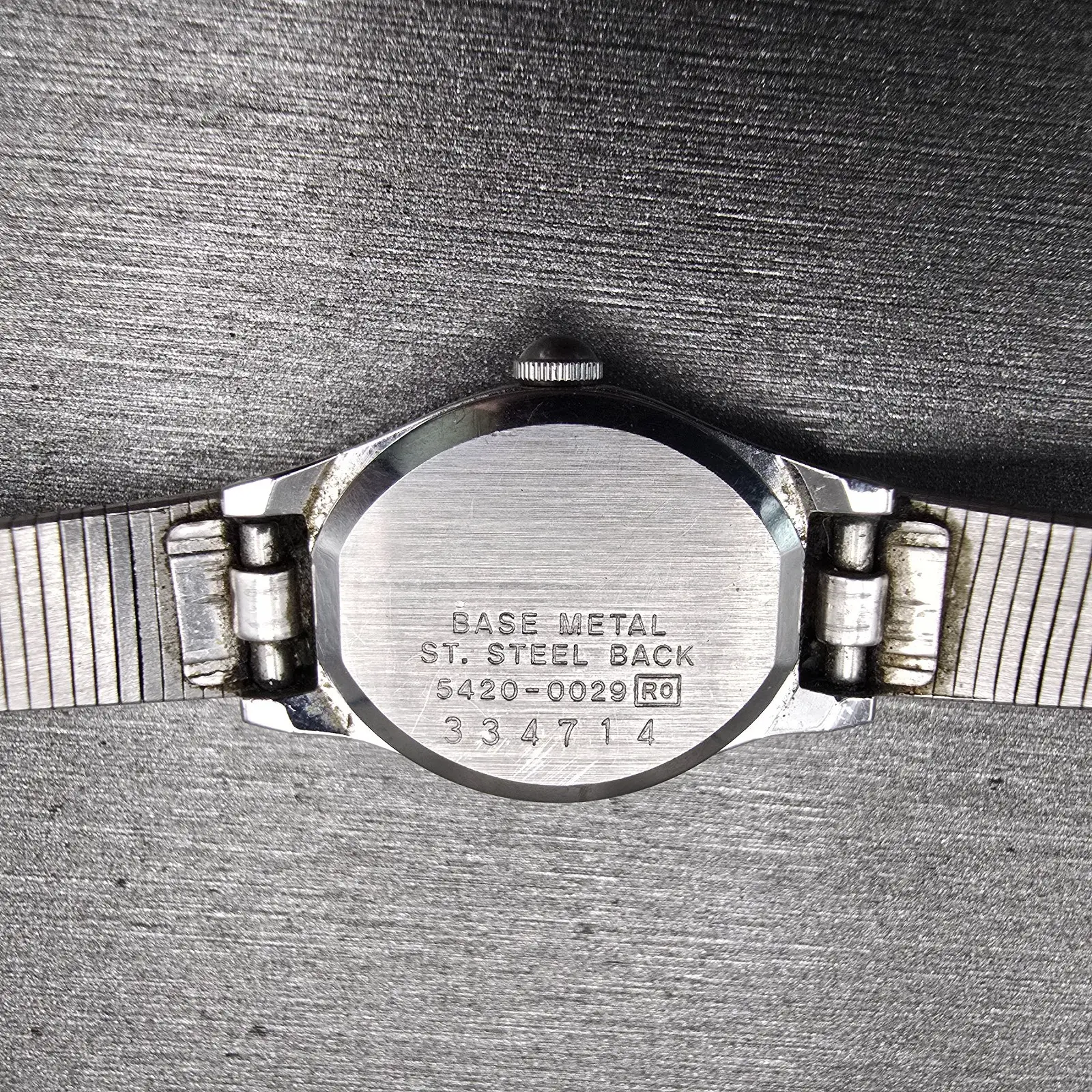 Seiko Watch Women 16mm Silver Dial Silver Tone Oval 5420-0029 New Battery VTG10