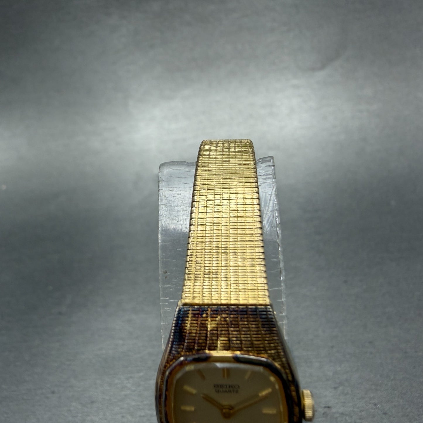 Seiko Watch Women 16mm Champagne Dial Gold Tone Rectangle 2c20-5569 New Battery34