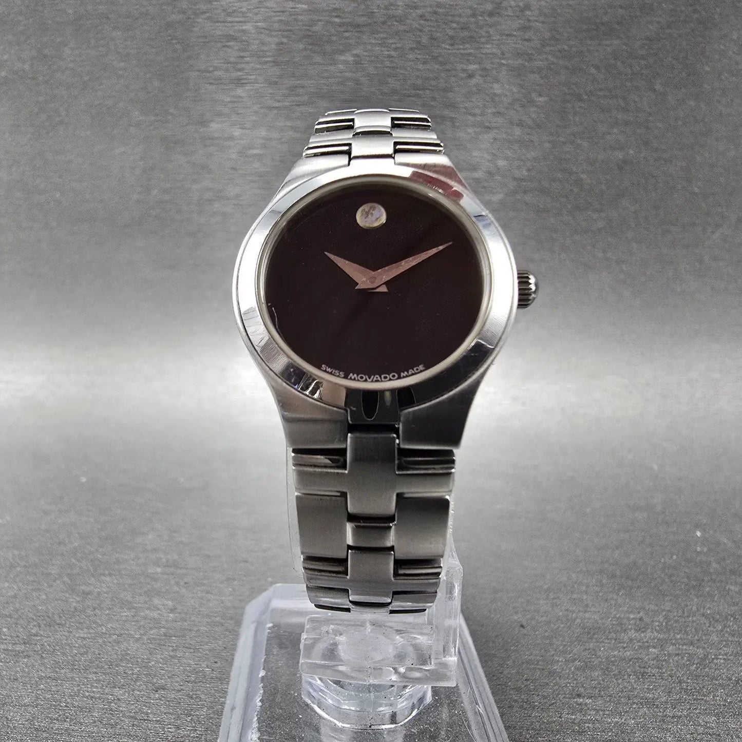 Movado Museum Watch Women 24mm Black Dial Silver Tone 84 E4 1844 New Battery5