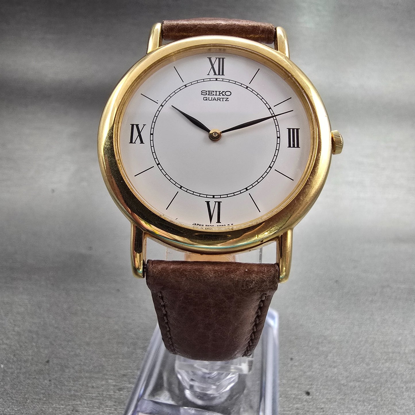 Seiko Watch Men 34mm White Dial Gold Tone Round 2K00-0030 New Battery Vintage5