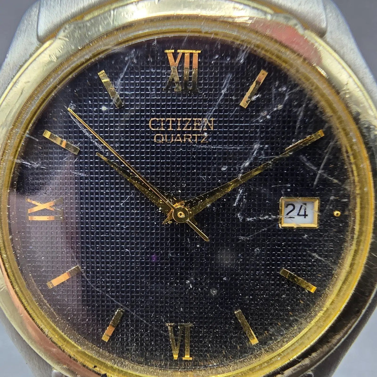Citizen Watch Men 36mm Blue Dial Two Tone Date 2510-S76175 New Battery VTG1