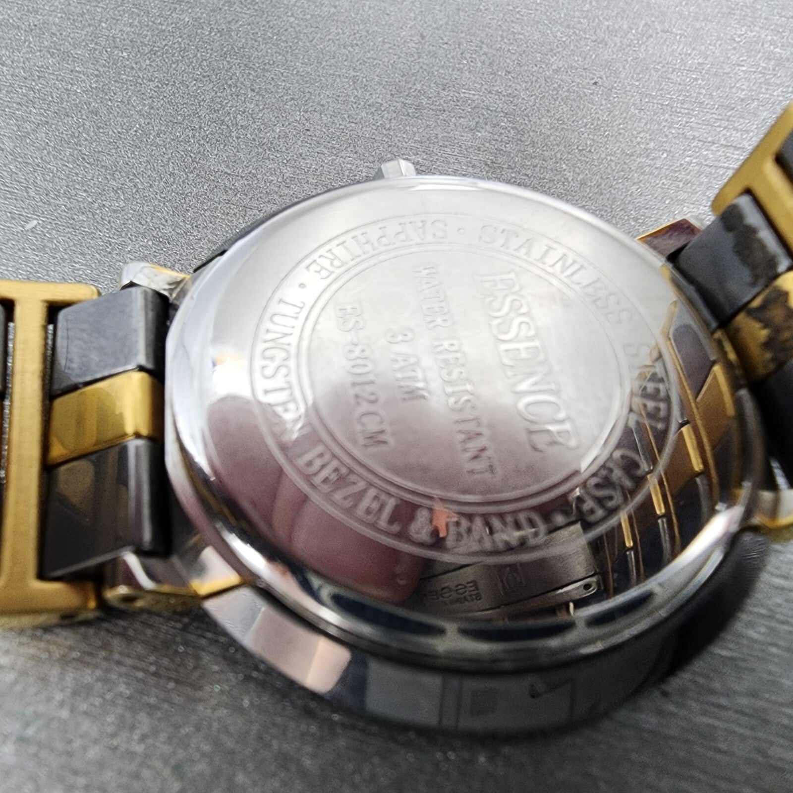 Essence Watch Women Gray Dial Tungsten Case Date Round New Battery9
