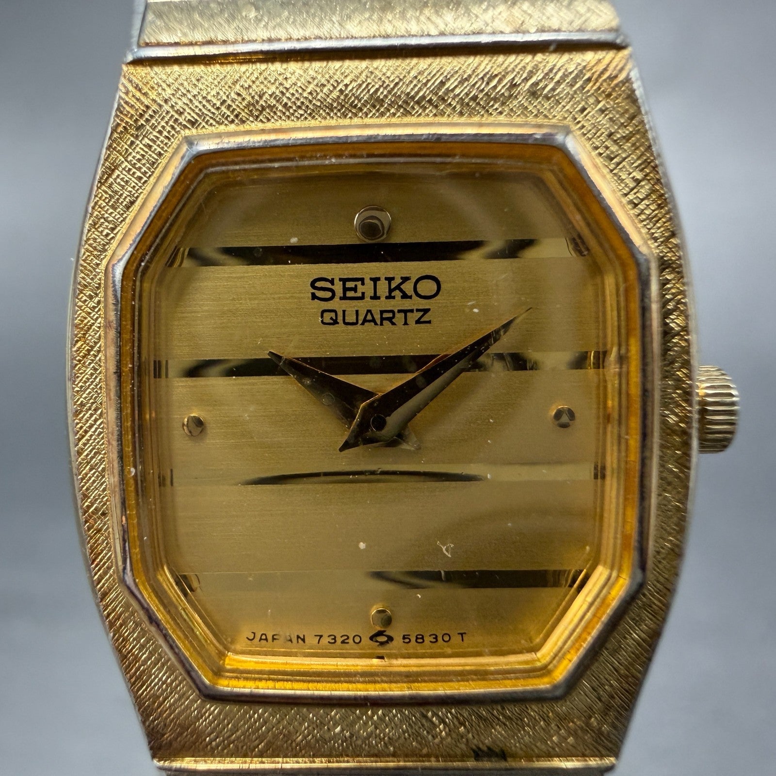 Seiko Watch Women 18mm Champagne Dial Gold Tone Rectangle 7320-5499 New Battery1