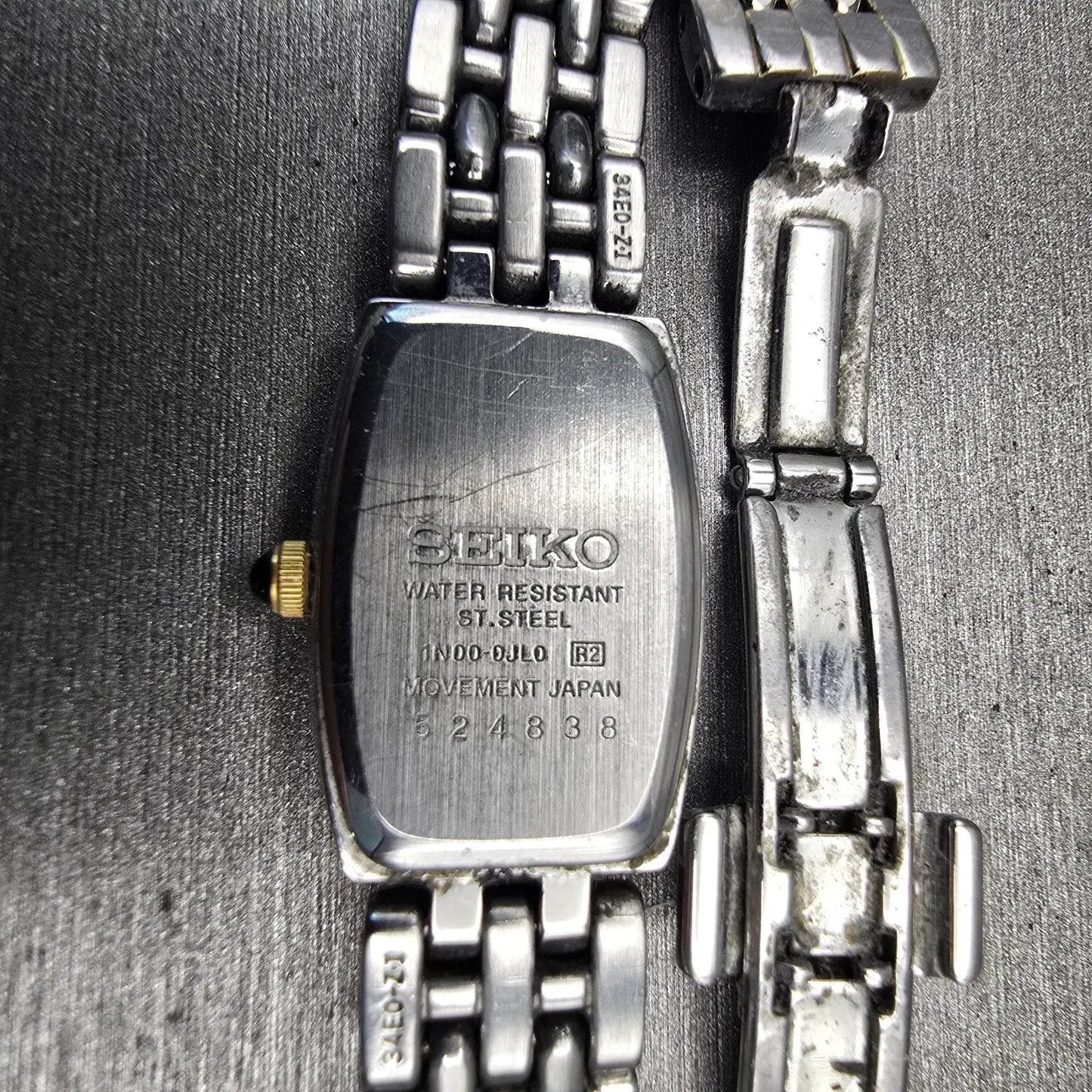 Seiko Watch Women 16mm MOP Dial Silver Tone Oval 1N00-0JL0 New Battery Vintage10