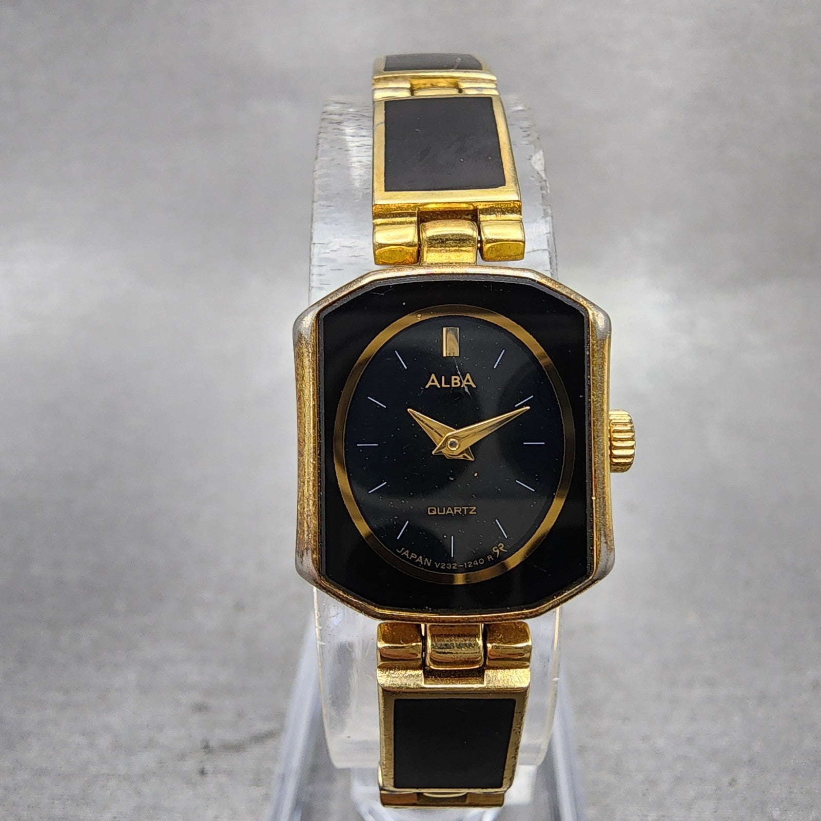 Seiko Alba Watch Women 16mm Black Dial Black & Gold Tone V2325780 New Battery0