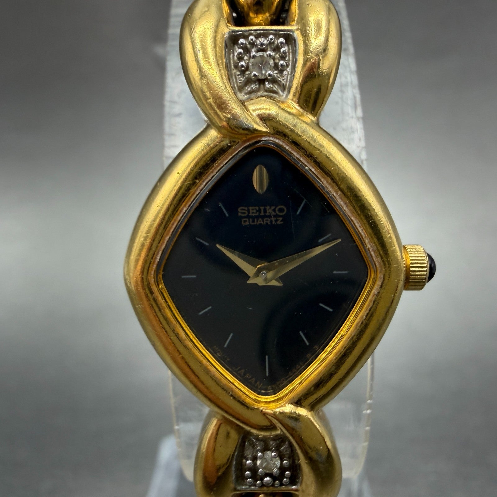 Seiko Watch Women 18mm Black Dial Gold Tone Diamond 4N00-6501 New Battery1