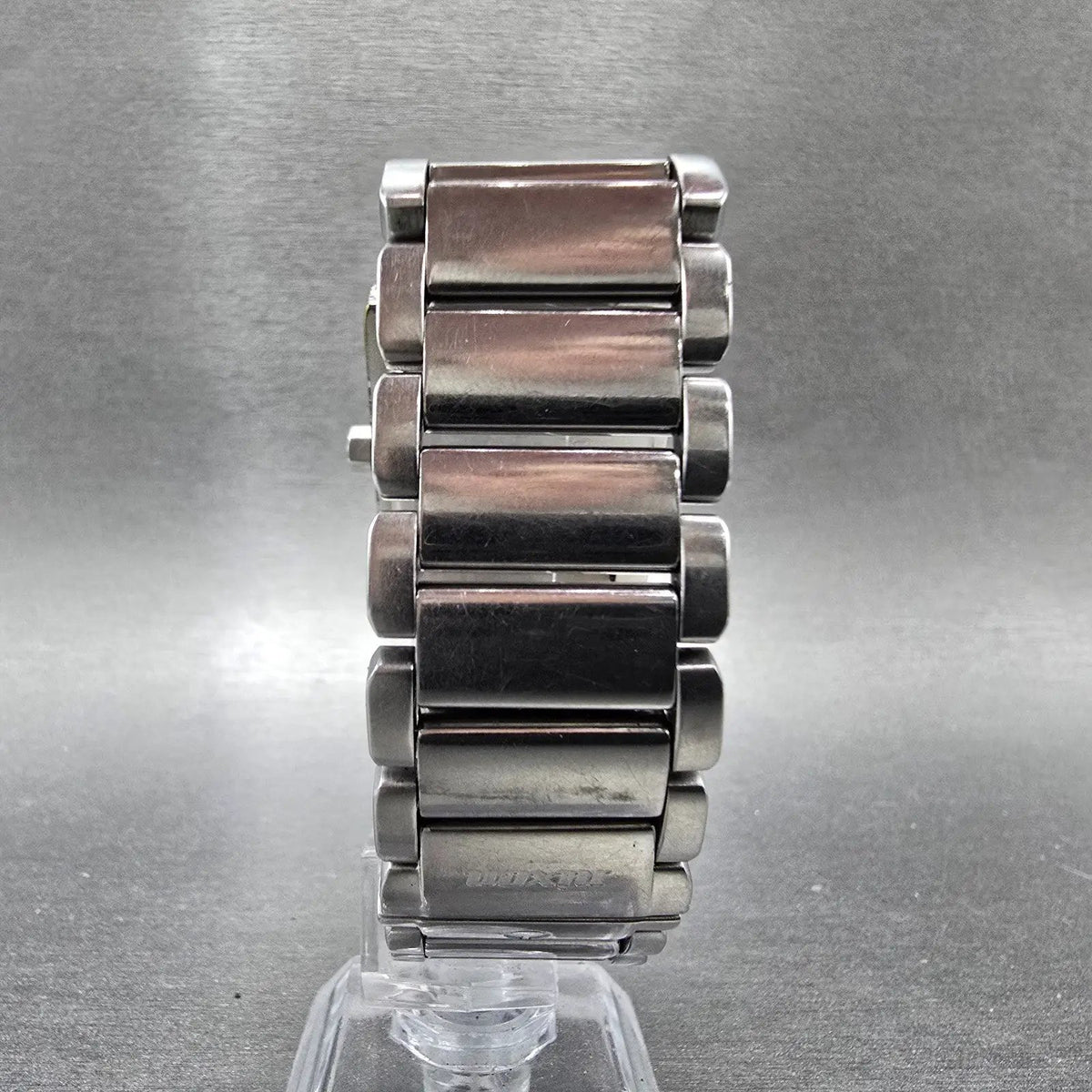 Nixon The Boss Watch Women White 30mm Dial Silver Rectangle New Battery7