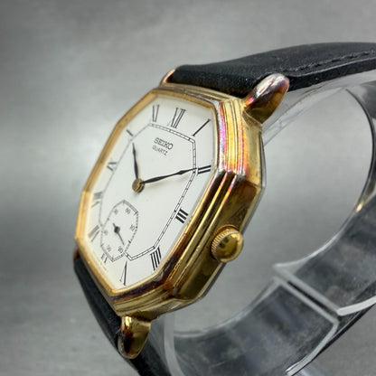 Seiko Watch Men 30mm White Dial Gold Tone Octagon 2628-5040 New Battery Vintage2