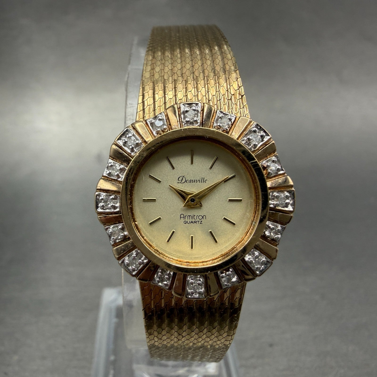 Bulova Armitron Deauville Watch Women 23mm Champagne Dial Gold Tone READ! NewBat0