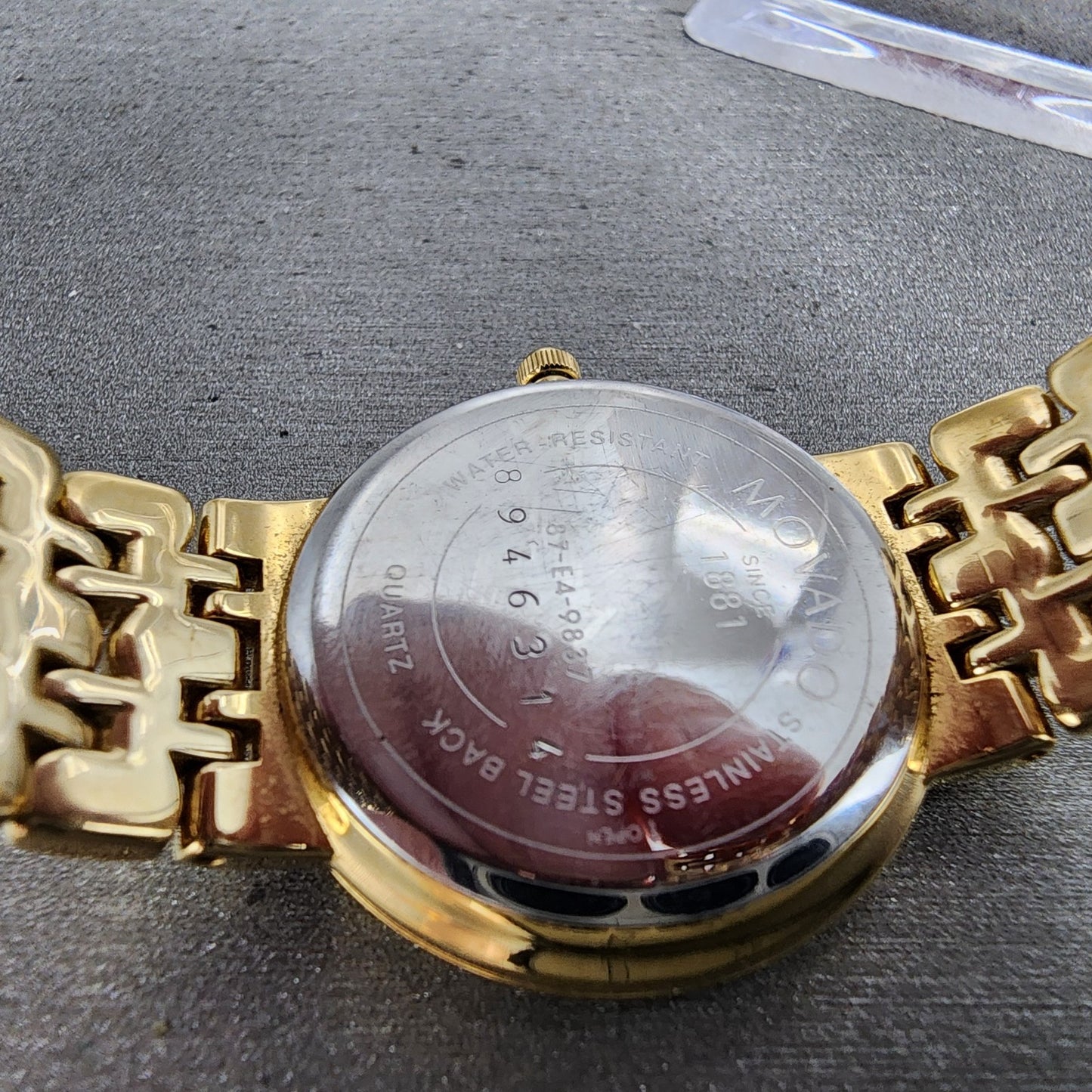 Movado Museum Watch Women 26mm Black Dial Gold Tone Round 87 E4 9837 New Battery9