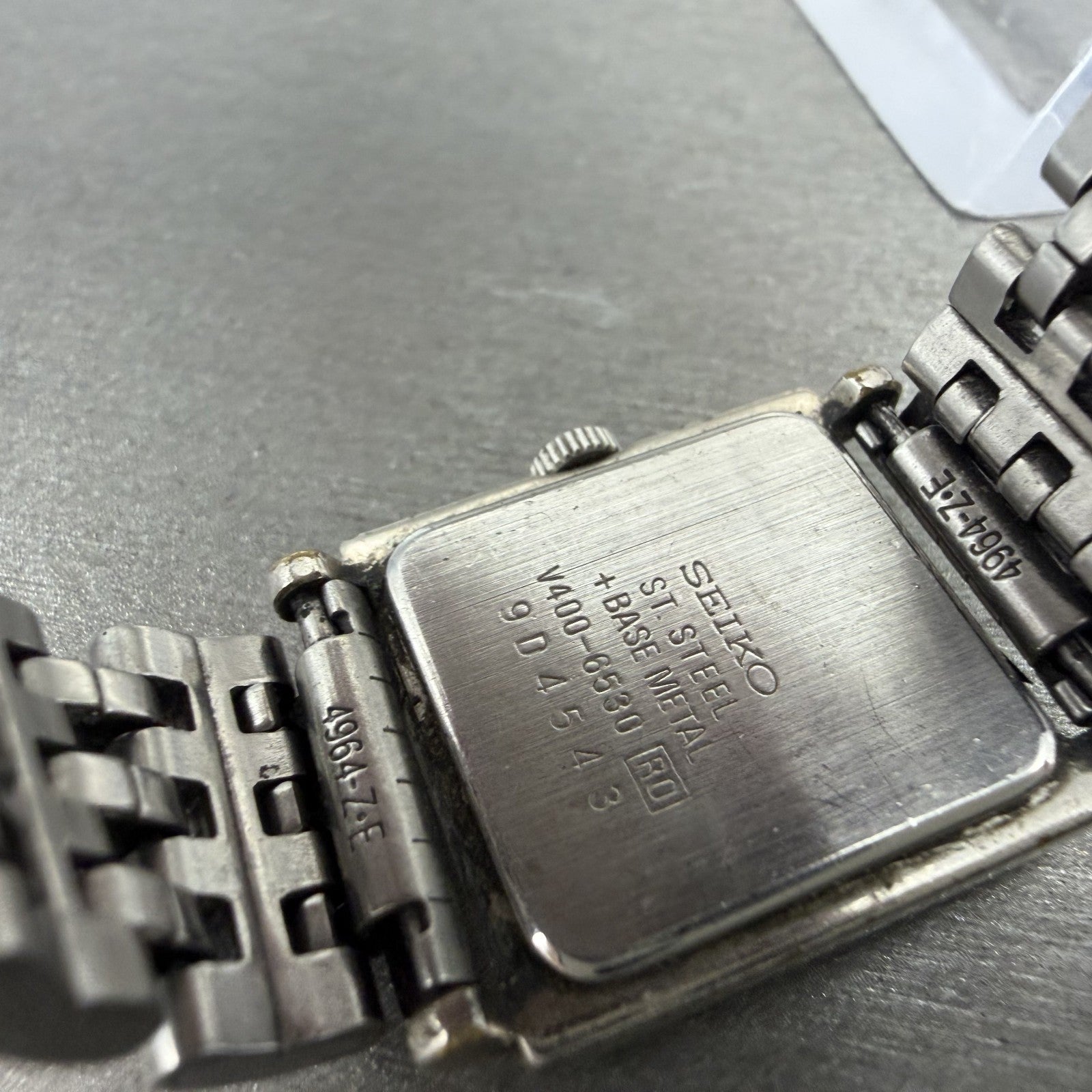 Seiko Tank Watch Women 20mm White Dial Silver Tone Square V400-6530 New Battery9