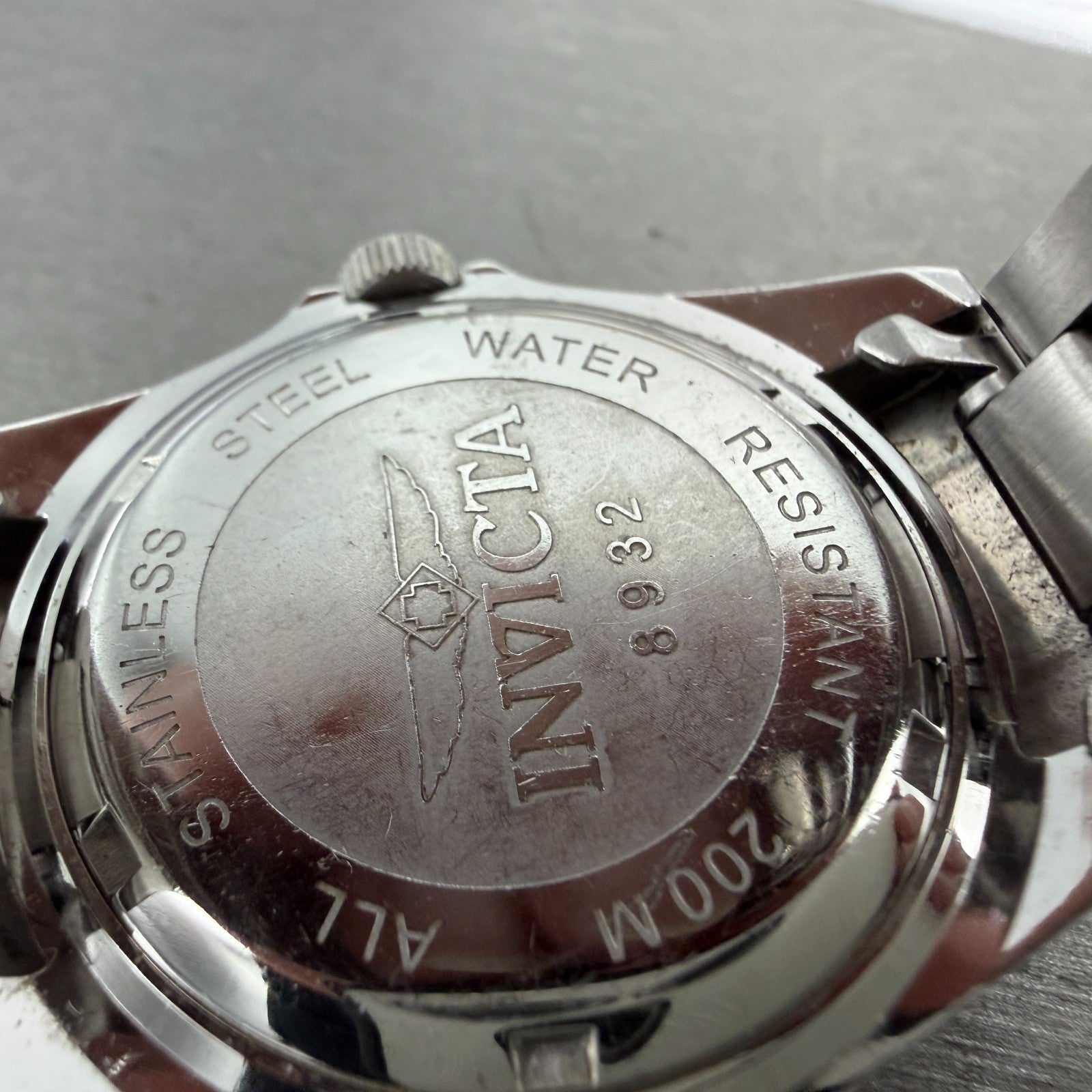 Invicta Pro Diver Watch Men 38mm Black Dial Silver Tone Date Round 8932 New Batt9