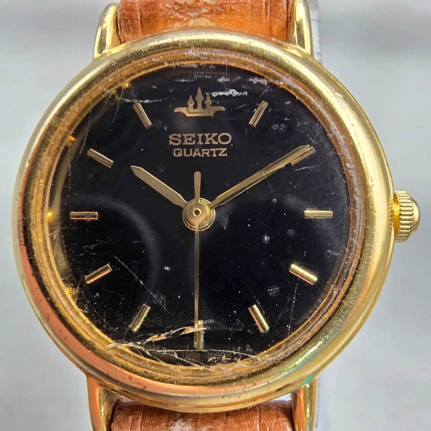 Seiko Watch Women 21mm Black Dial Gold Tone Round 1N01-0E20 New Battery Vintage1