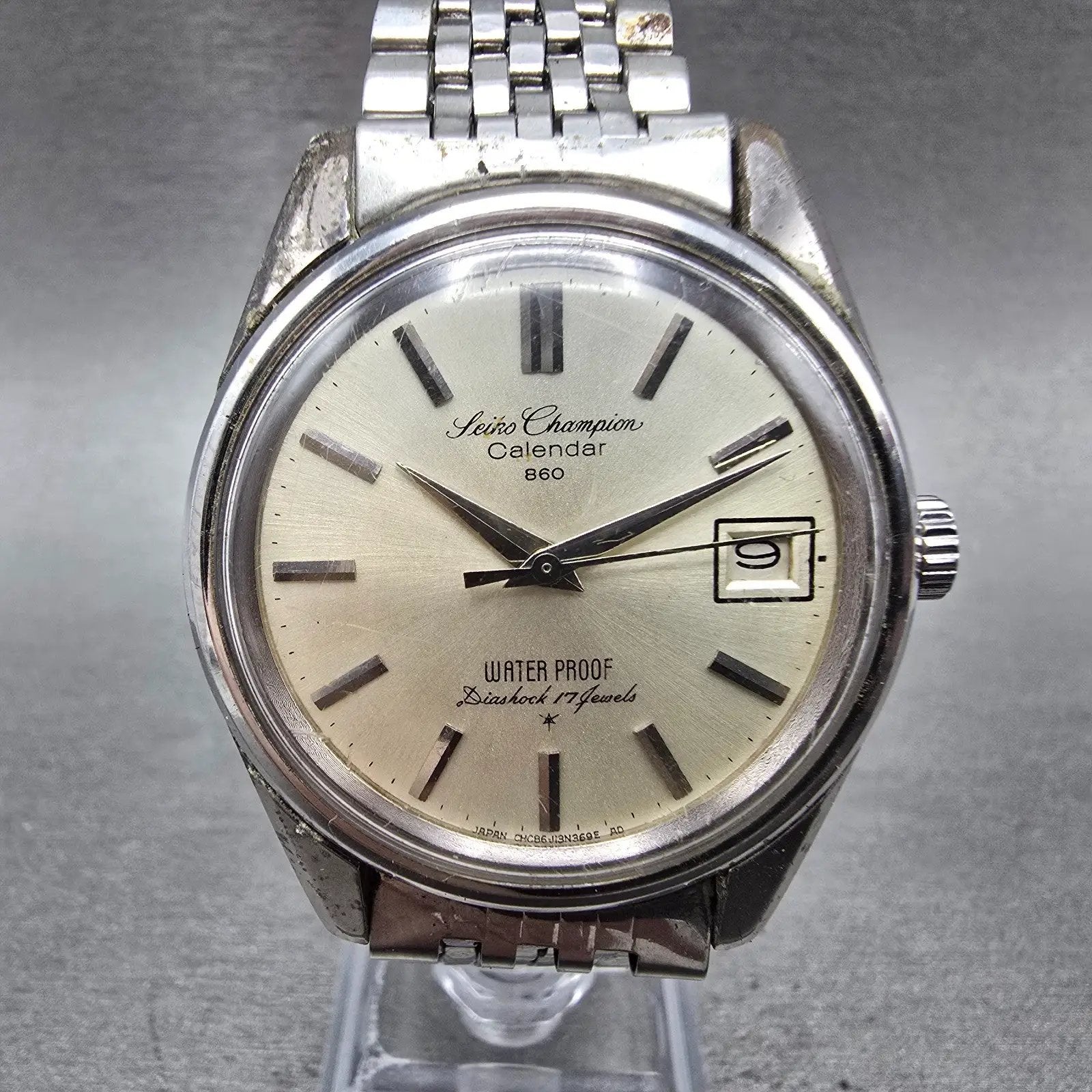 Seiko Champion Calendar Watch Men 36mm Silver Dial Silver Tone Date 86898 PARTS0
