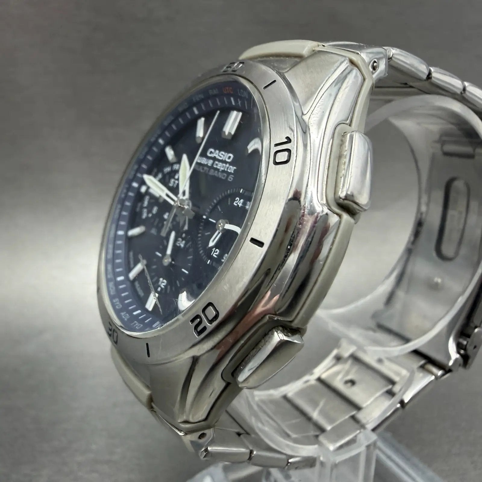 Casio Waveceptor WVQ-M410 Watch Men 43mm Blue Dial Silver Tone Date Solar Works2