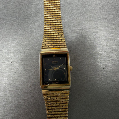 Seiko Galaxy Tank Watch Women 19mm Black Dial Gold Tone PARTS!! 2Y01-5C40 NewBat0