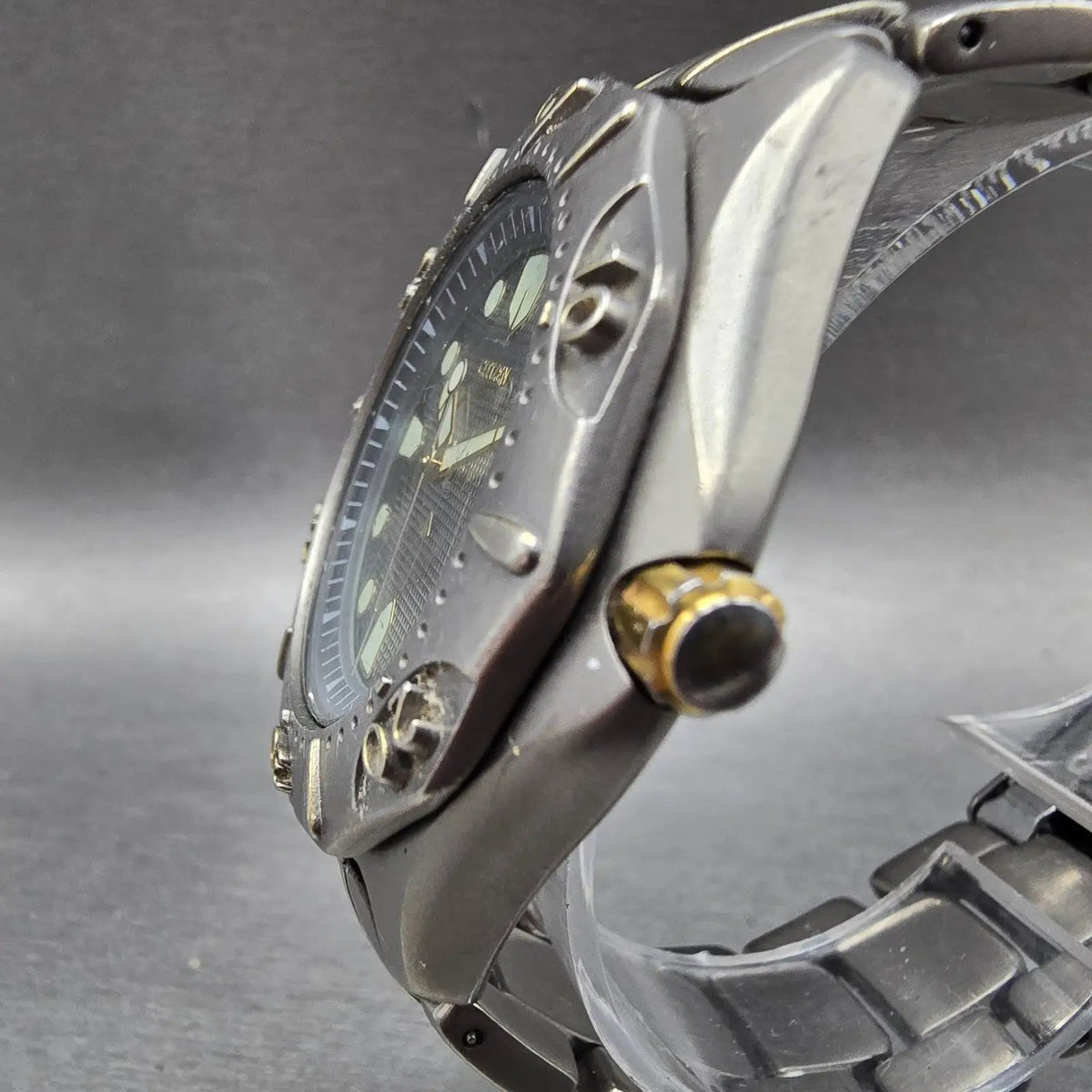 Citizen Eco-Drive Dive Watch Men 41mm Black Dial Titanium Date 7875-H04945 Runs2