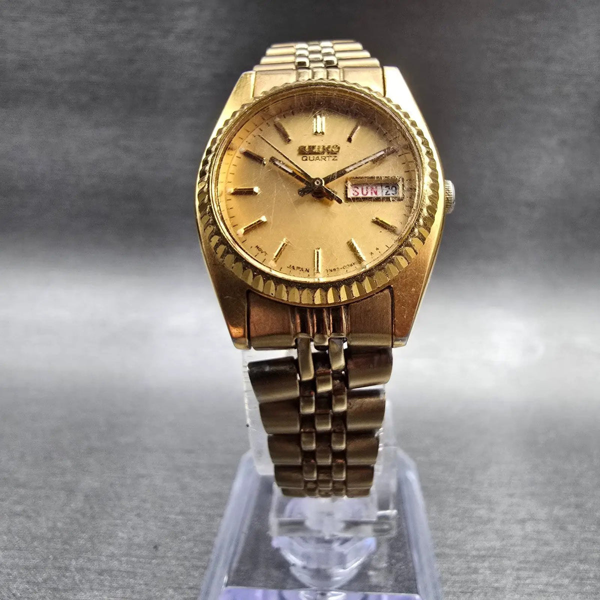Seiko Watch Women 23mm Gold Dial Gold Daydate Round 7N83-0041 New Battery JP5