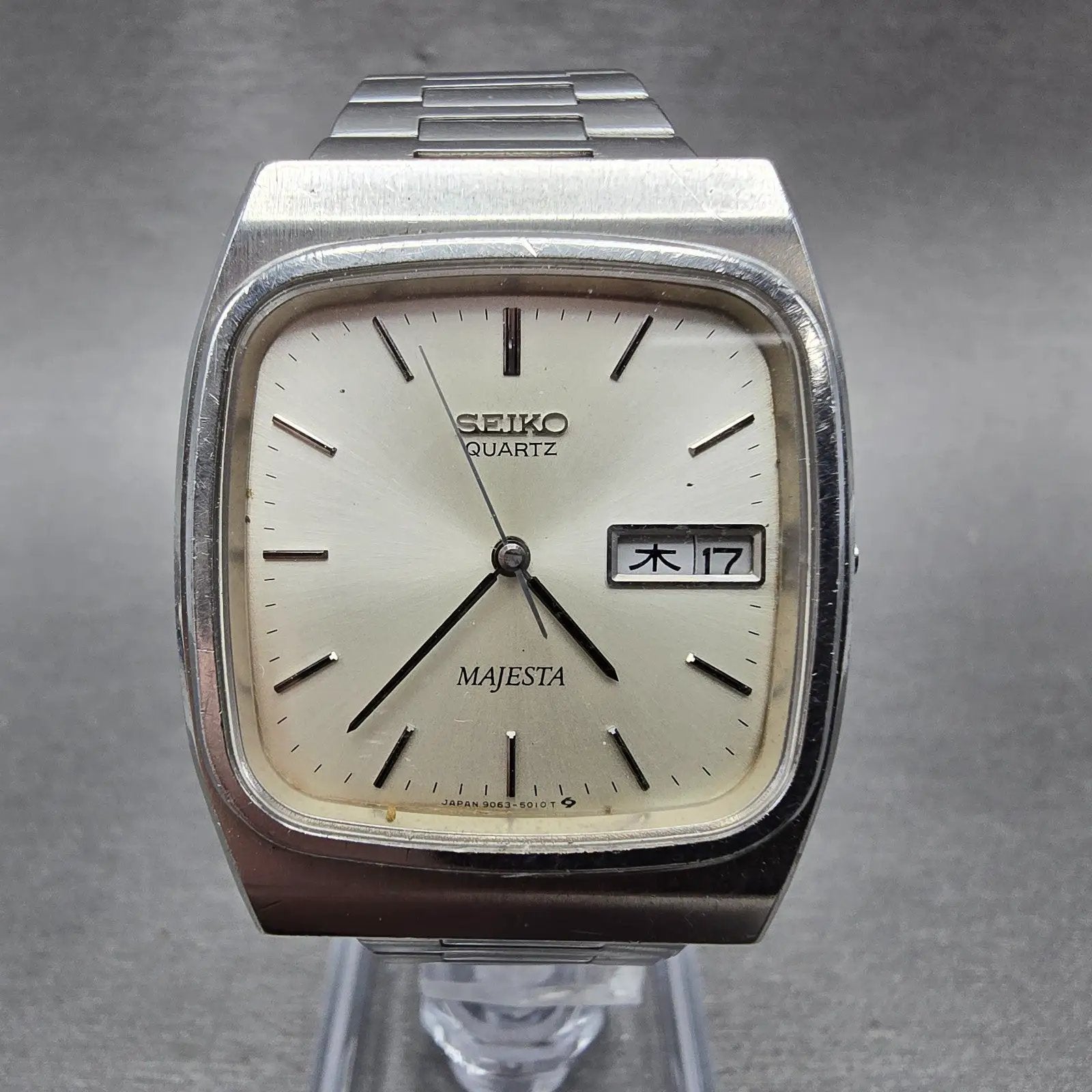 Seiko Majesta Watch Men 31mm Silver Dial Silver Tone Daydate 9063-501A PARTS0