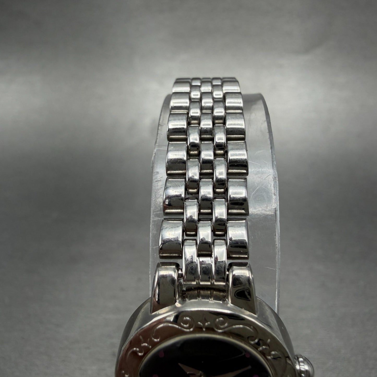 Seiko Pinky Girls Watch Women 20mm Black Dial Silver Tone Round 1N01-0NG0 Newbat4