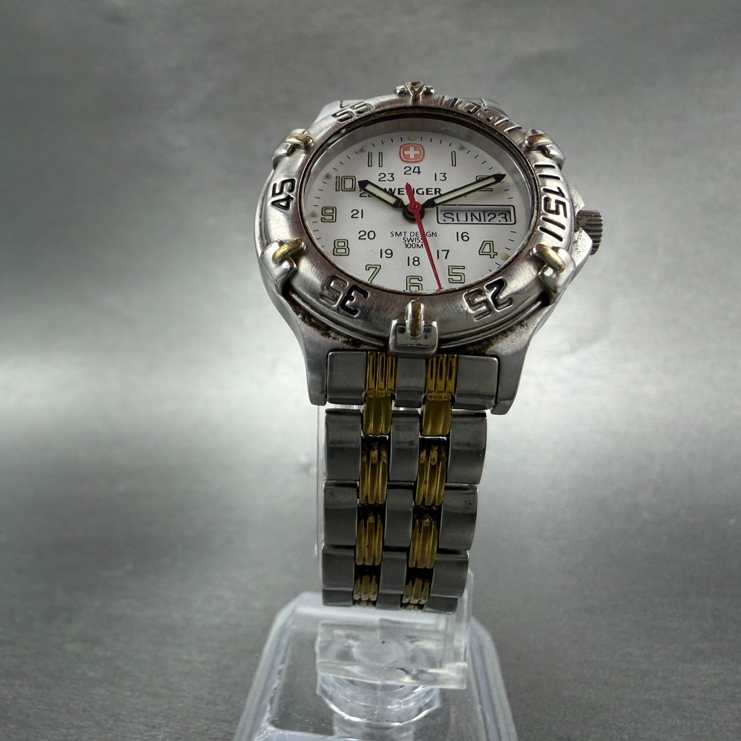 Wenger SMT Design Watch Women 29mm White Dial Two Tone Daydate Round New Batt5
