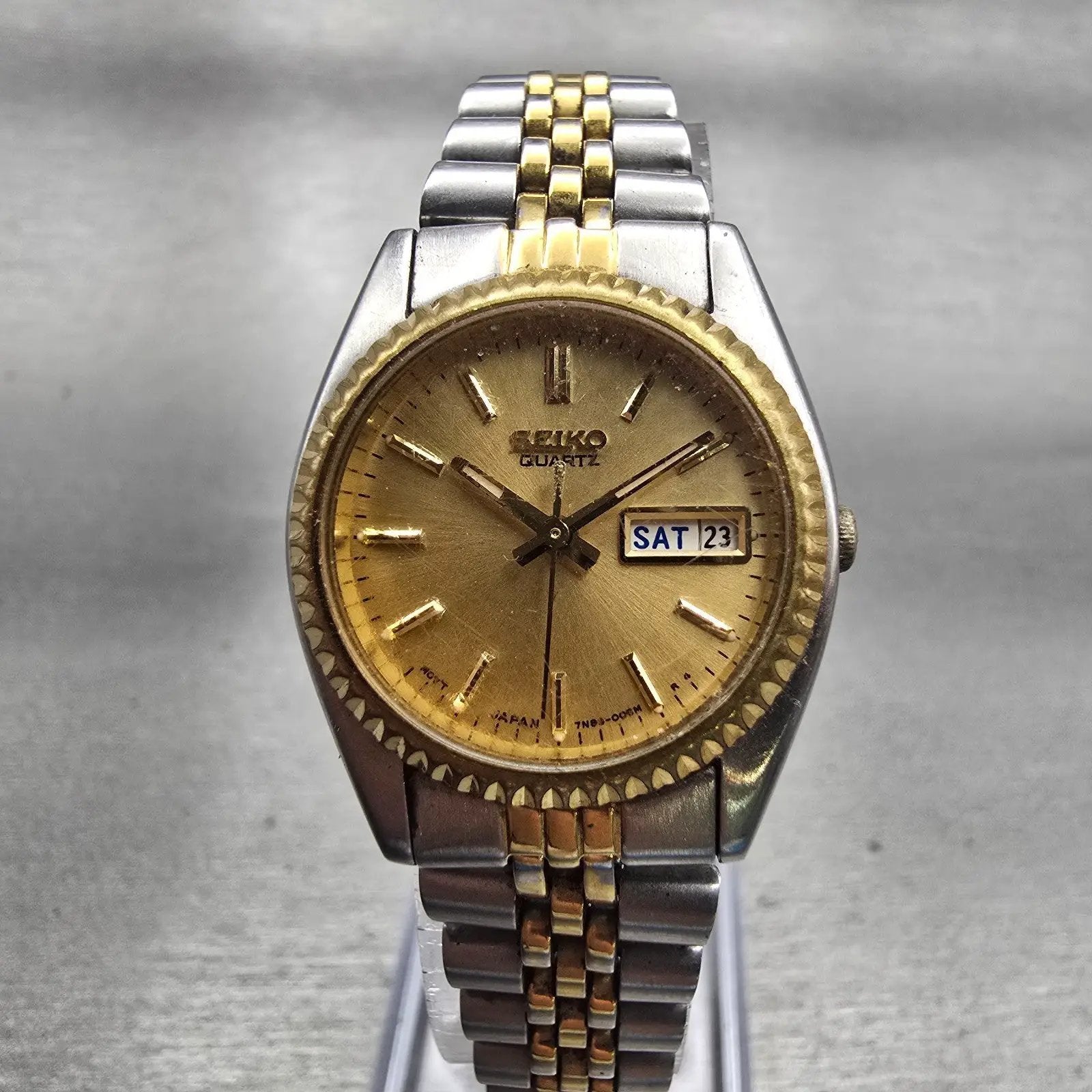 Seiko Watch Women 24mm Gold Dial Two Tone Daydate Round 7N83-0041 New Battery0