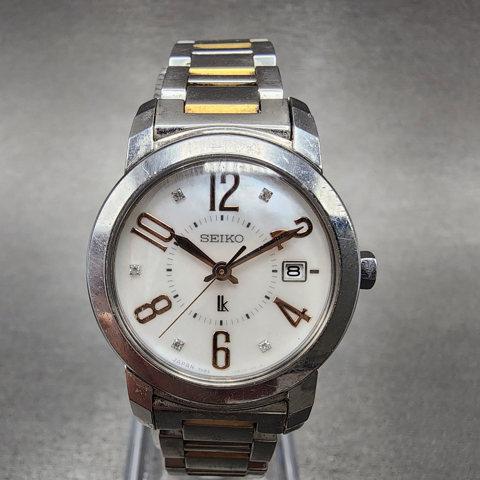 Seiko Lukia Watch Women 26mm MOP Dial Two Tone Date 7n820ee0 New Battery0
