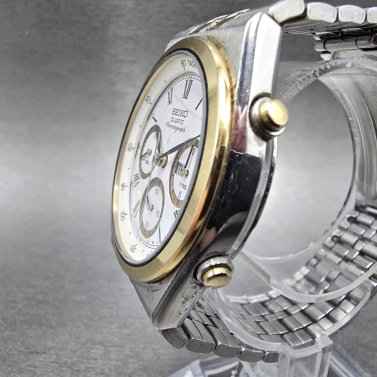 Seiko Chronograph Watch Men 37mm White Dial Two Tone Daydate 7A38-7289 READ!!!!!2