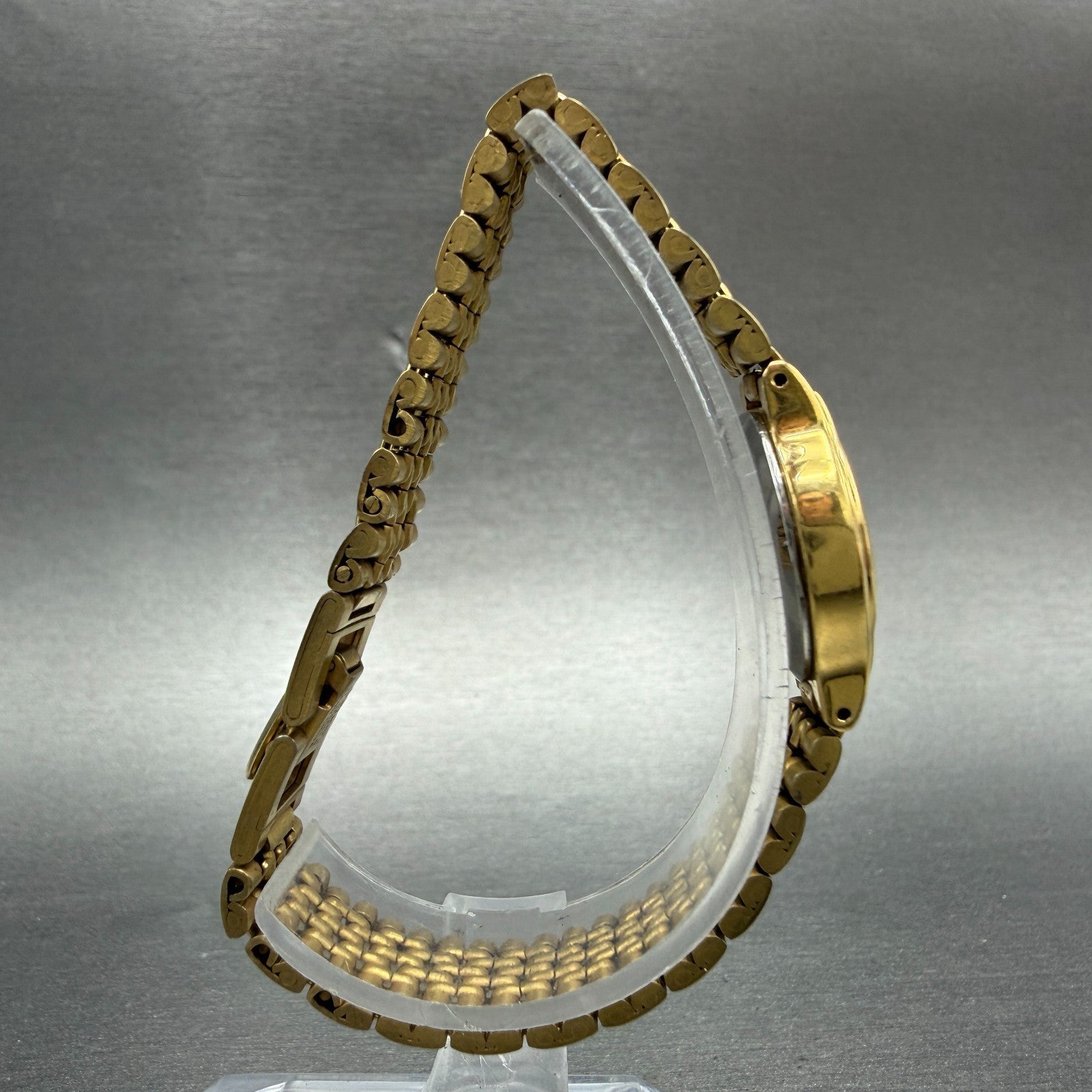 Seiko Watch Women 19mm White Dial Gold Tone Round V401-0289 New Battery Vinatge8