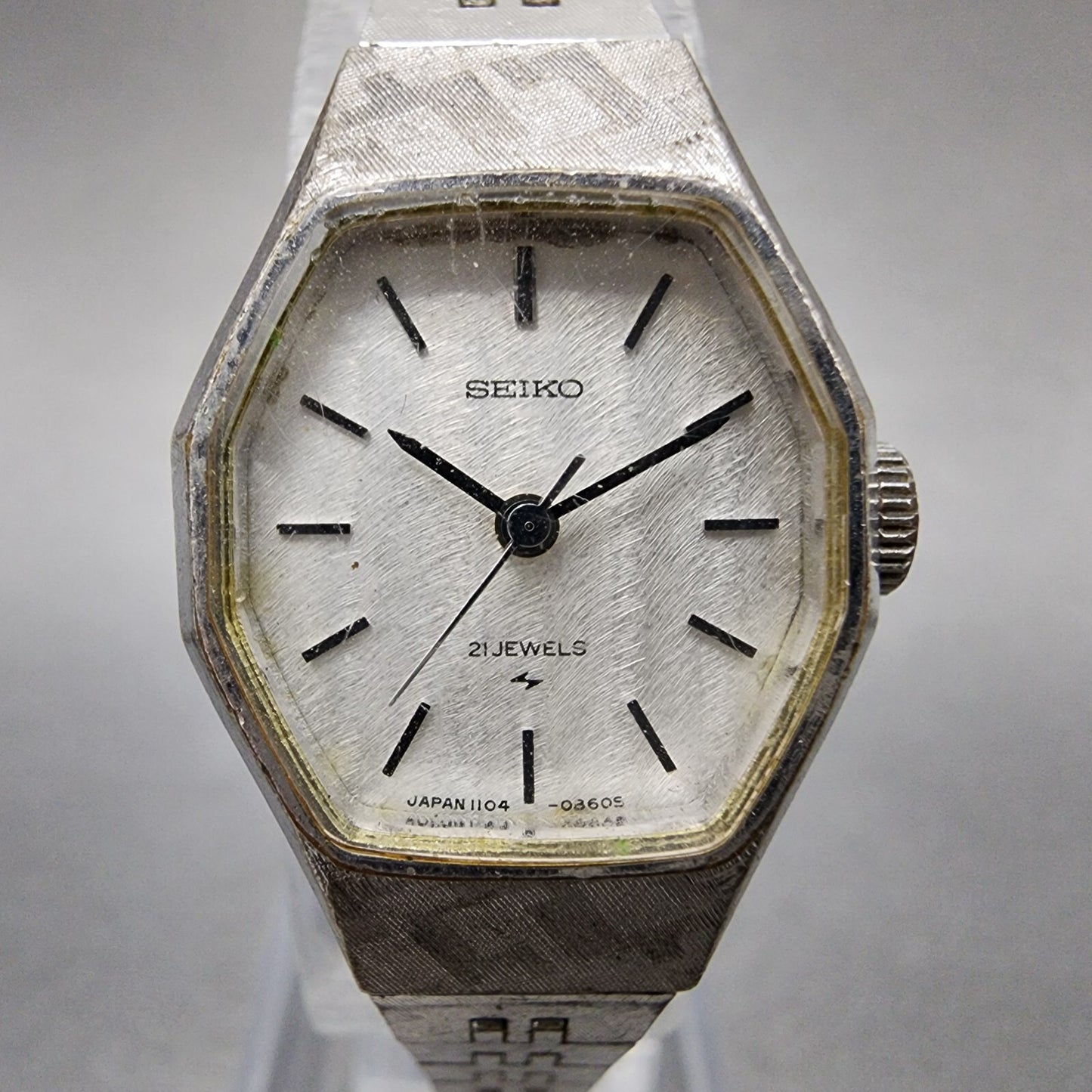 Seiko Watch Women 19mm Silver Dial Silver Tone Manual Octagon 11043390 Runs1