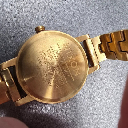 Nixon Kensington Watch Women 32mm Champagne Dial Gold Tone Round New Battery10