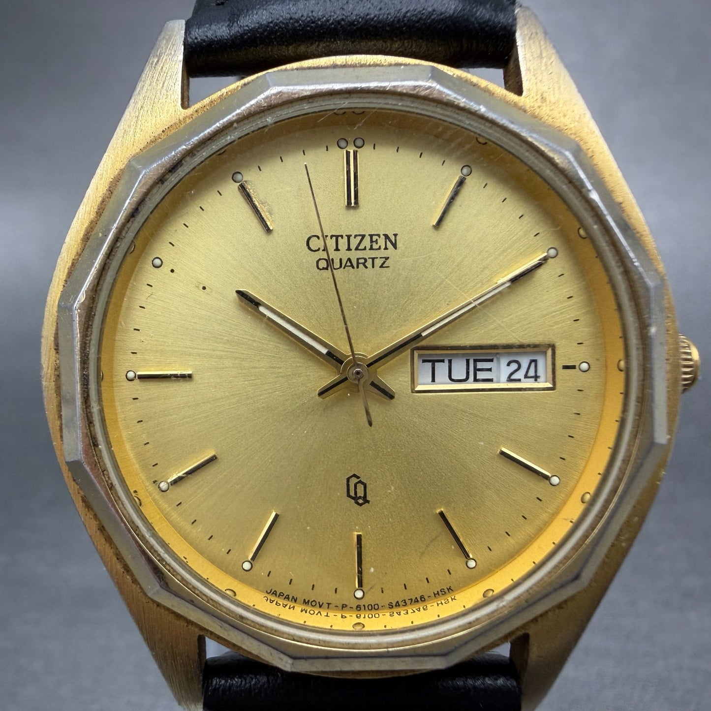 Citizen CQ Watch Men 35mm Gold Tone Gold Tone Daydate 6100-S16725 New Battery1