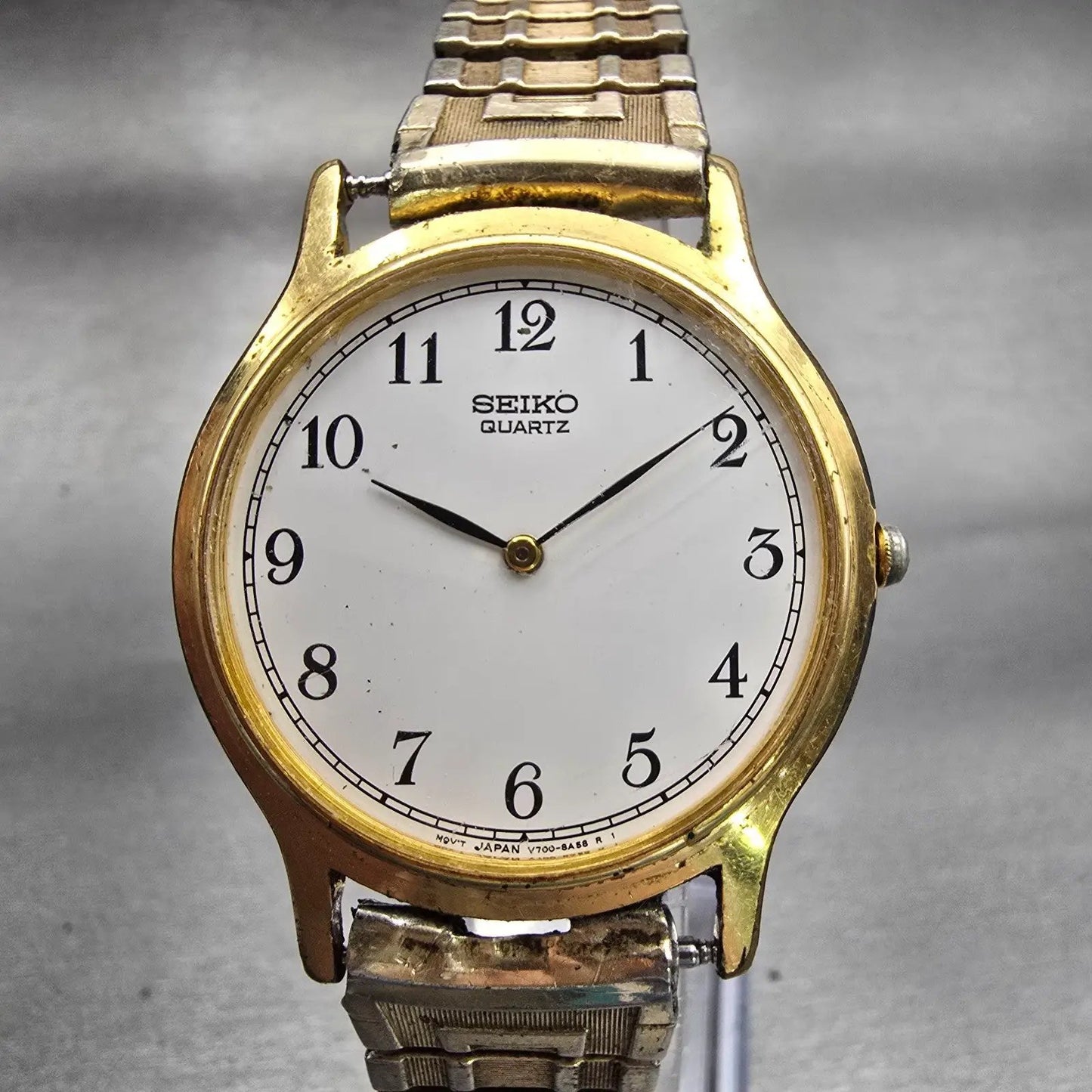 Seiko Watch Men 34mm White Dial Gold Tone Round V700-8A10 New Battery Vintage0