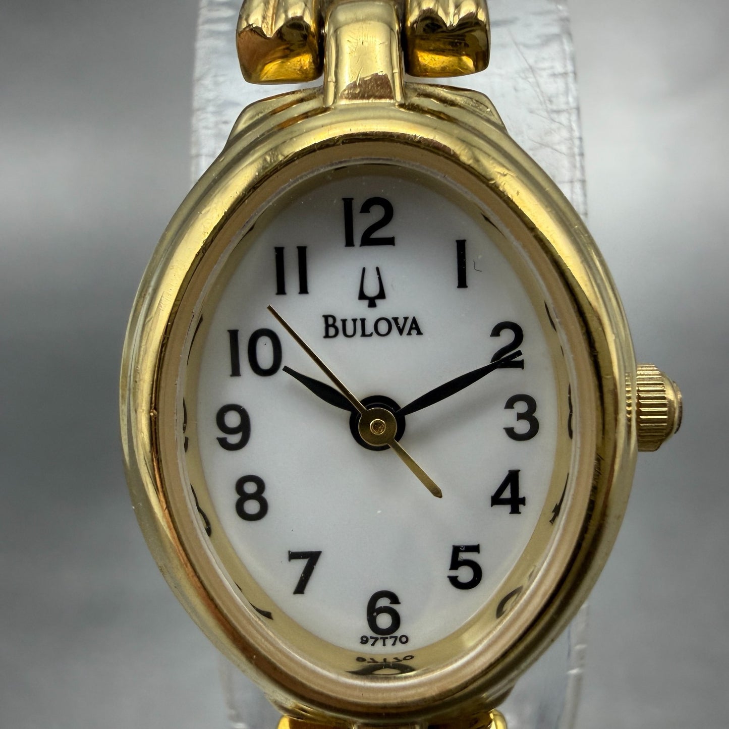 Bulova Watch Women 17mm White Dial Gold Tone Oval 97T70 New Battery Vintage1