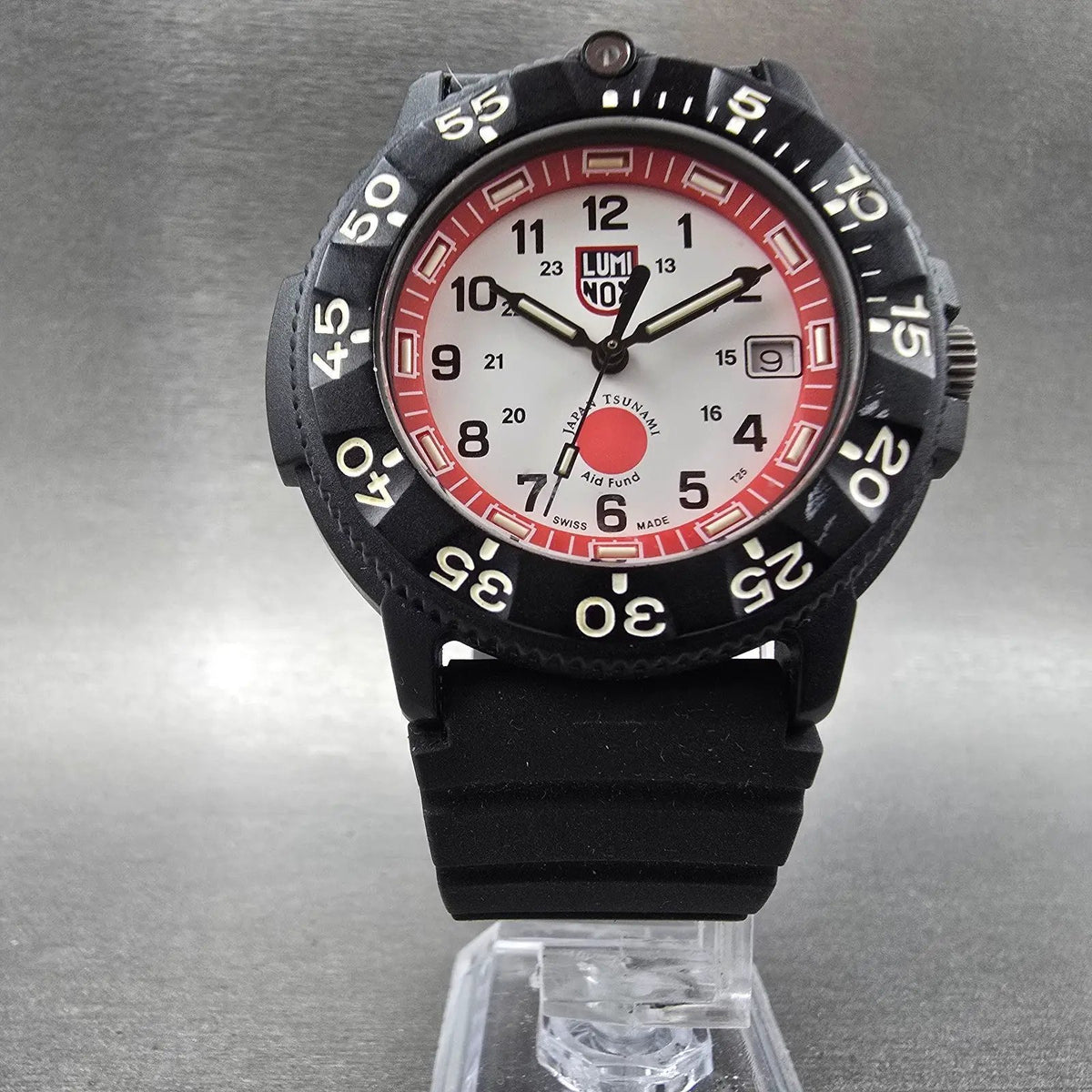 Luminox Navy Seal Watch Men 43mm White Dial Black Date Japan Tsunami Aid New Bat6