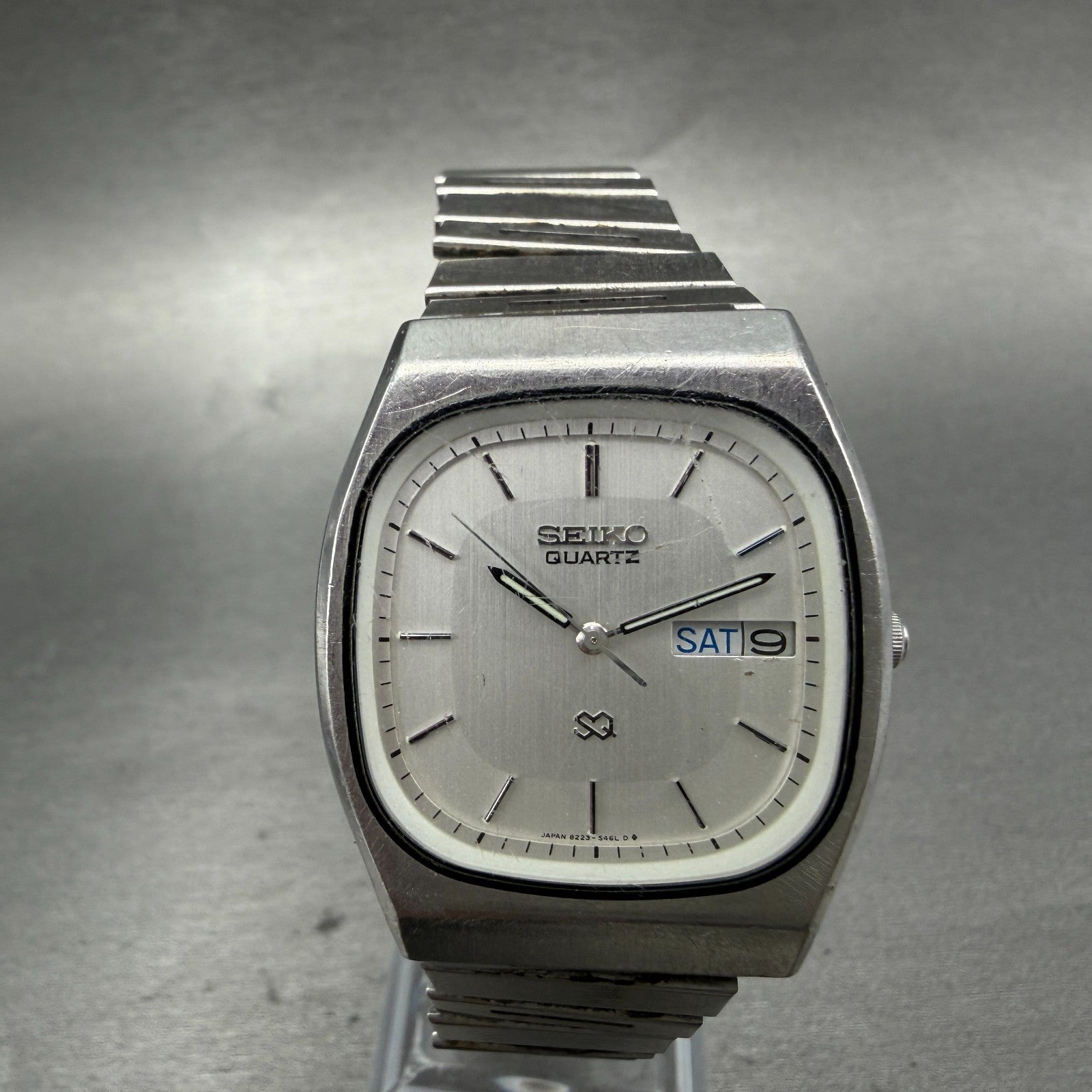 Seiko SQ Watch Men 34mm Silver Dial Silver tone Daydate 8223-5359 New Battery0
