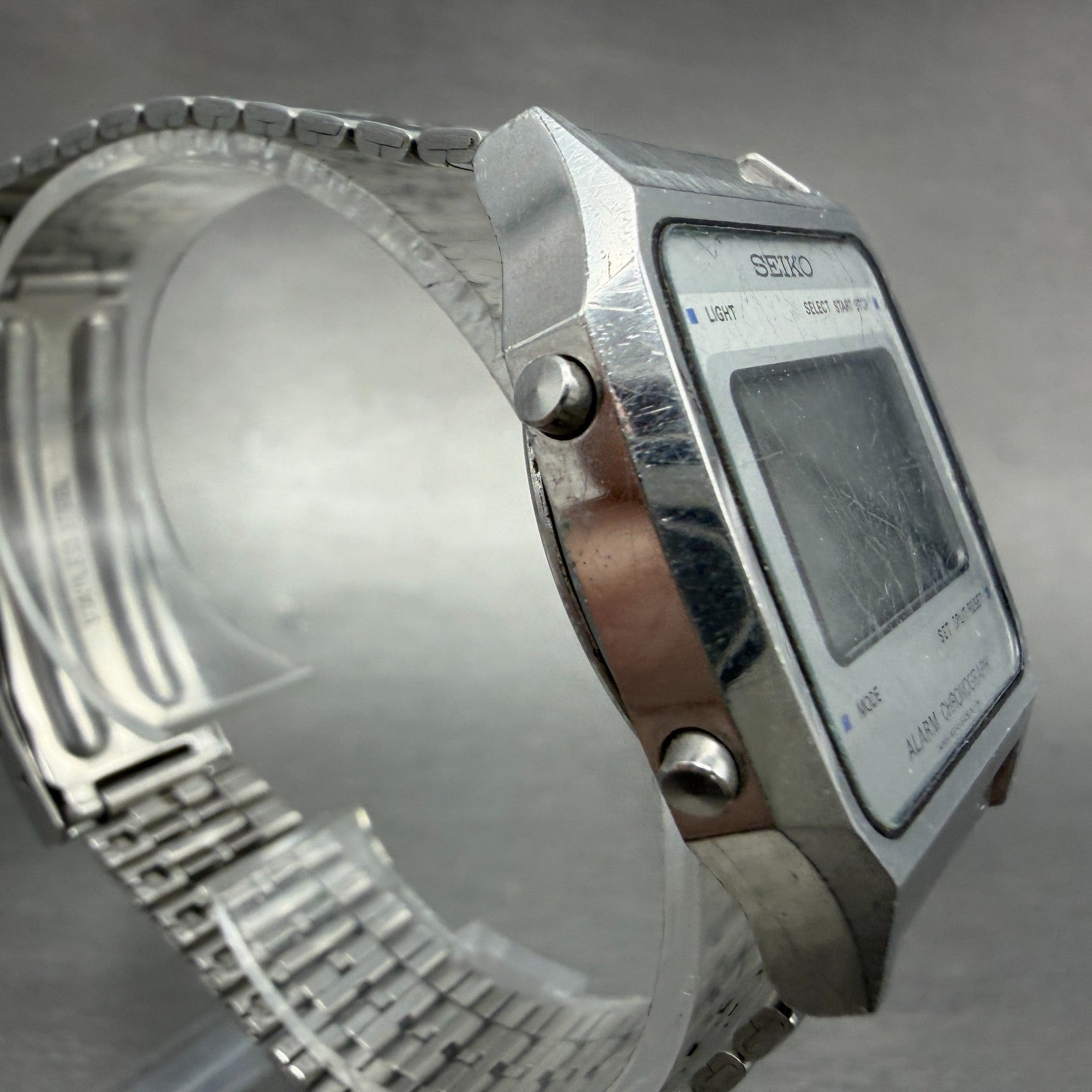 Seiko Digital Watch Men 34mm LCD Silver Alarm Chrono A914-5A09 New battery3